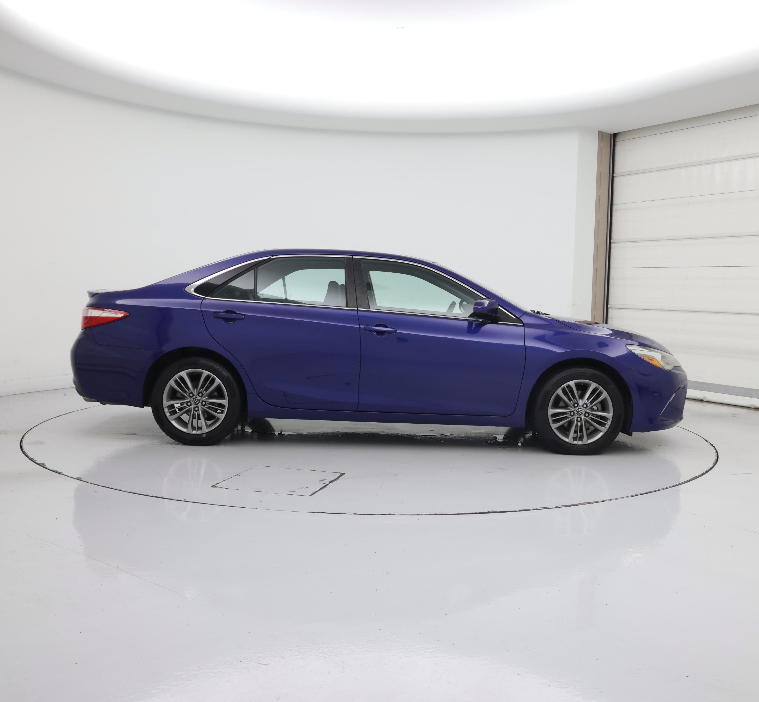 Thumbnail: 2015 Toyota Camry - 7
