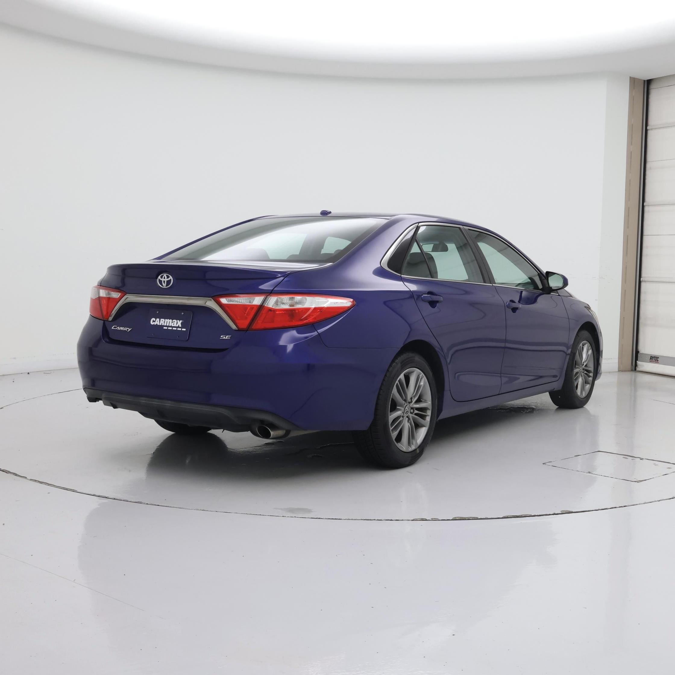 Thumbnail: 2015 Toyota Camry - 8