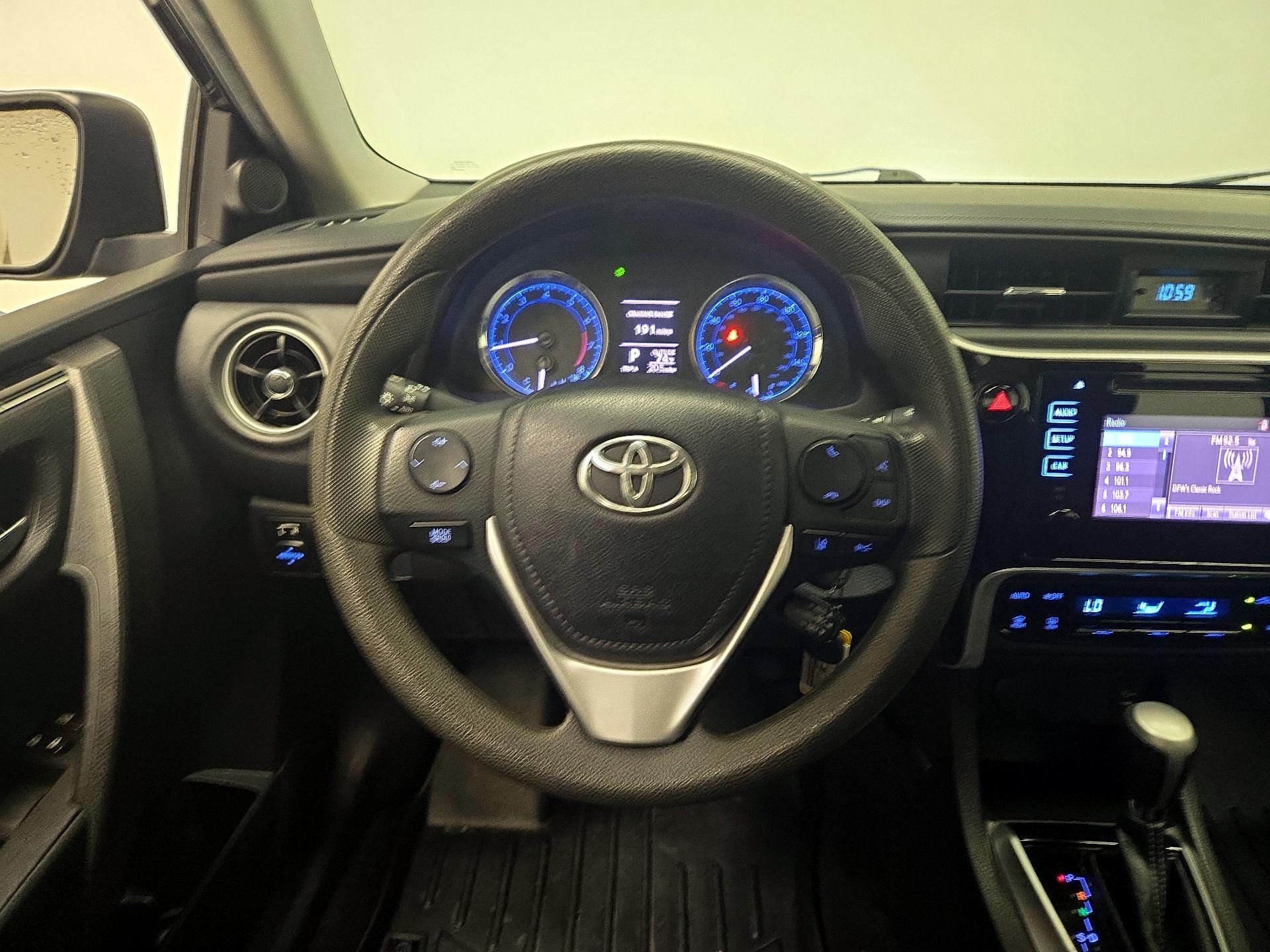 Thumbnail: 2019 Toyota Corolla - 10