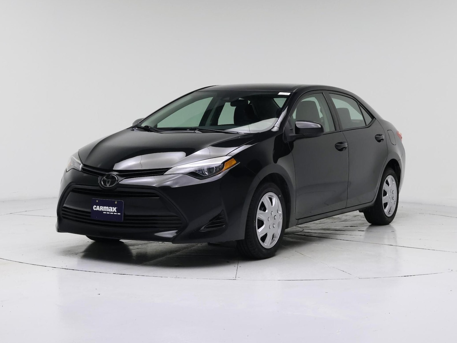 2019 Toyota Corolla LE - Photo 5
