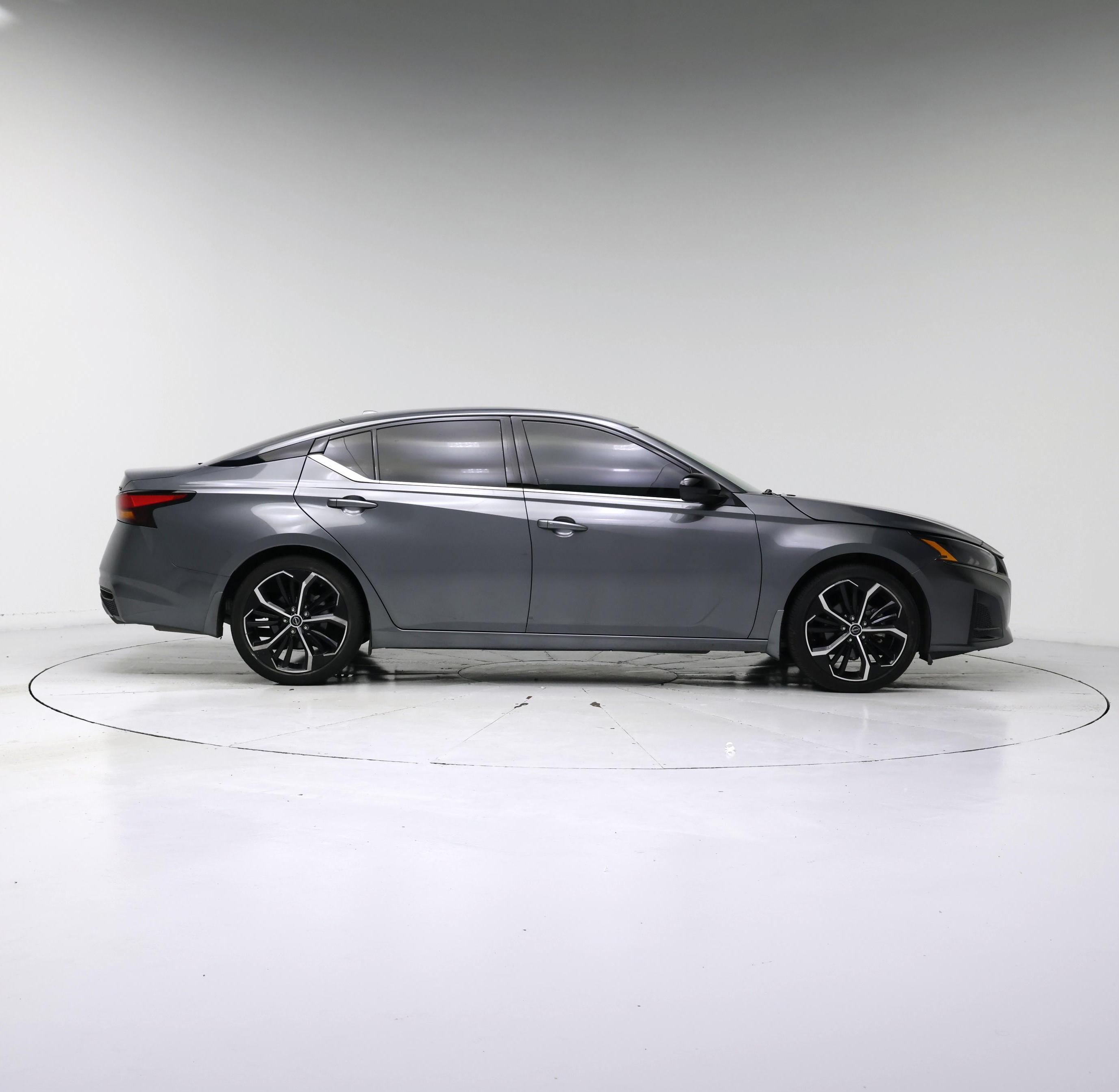 Thumbnail: 2025 Nissan Altima - 7