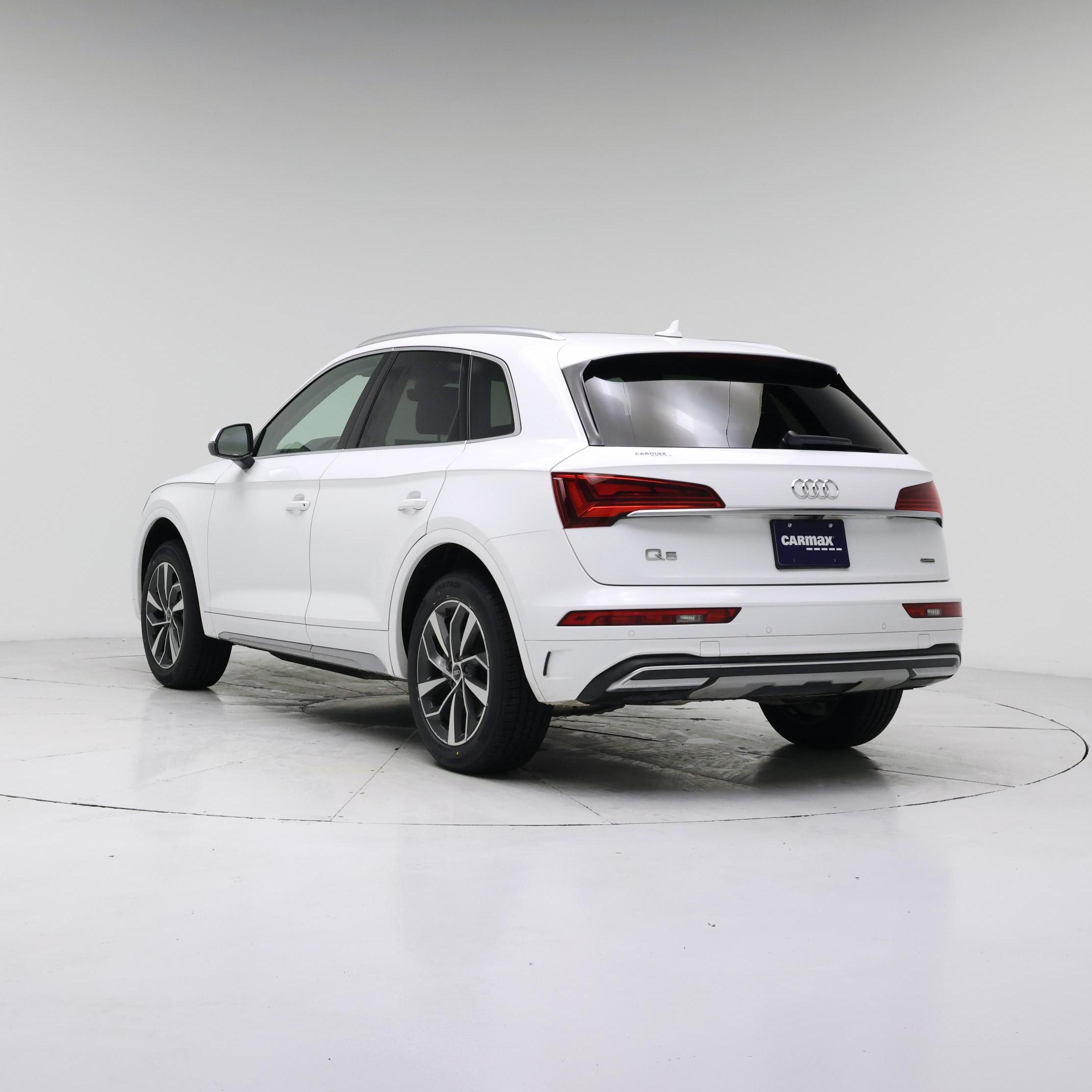 Thumbnail: 2021 Audi Q5 - 2