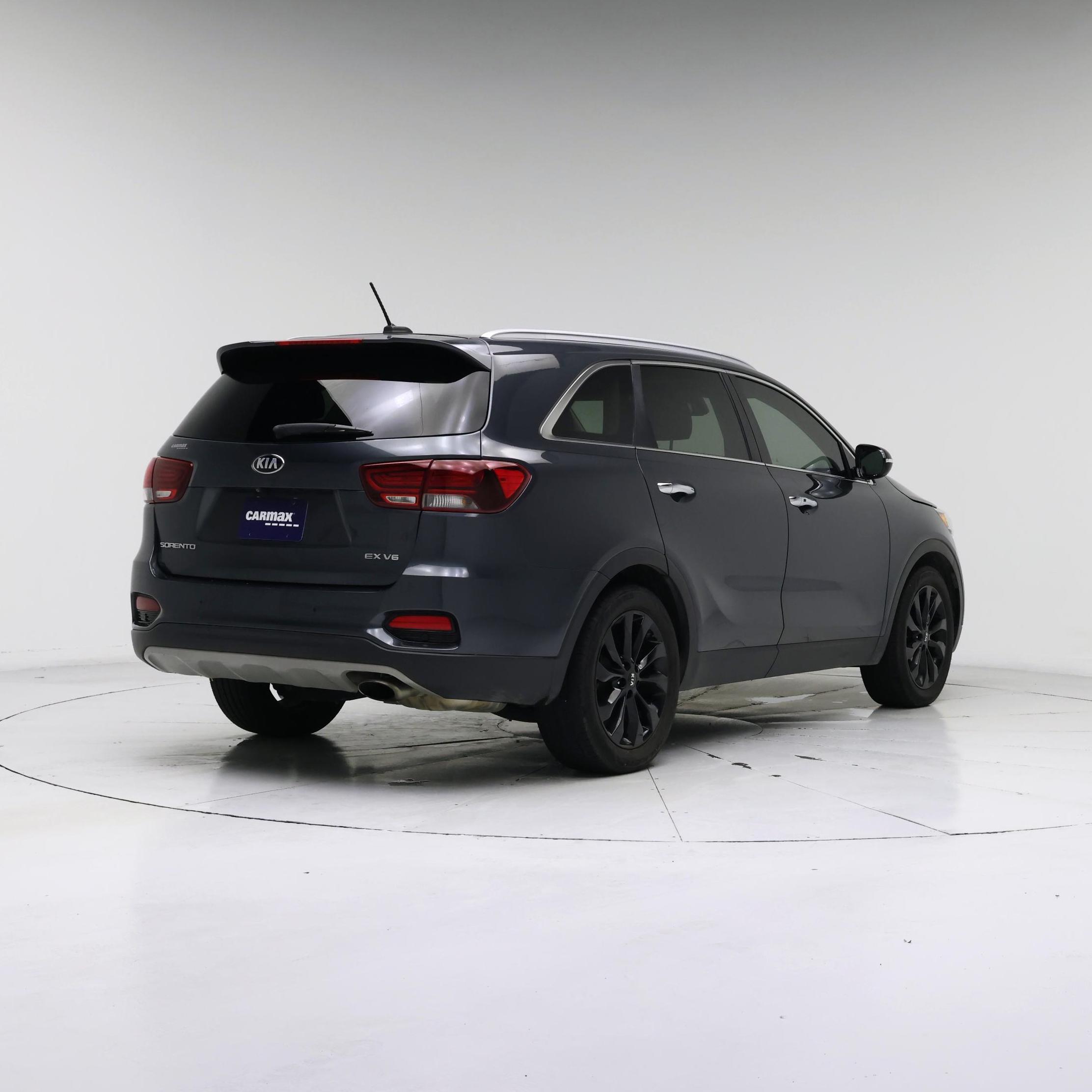 Thumbnail: 2020 Kia Sorento - 8