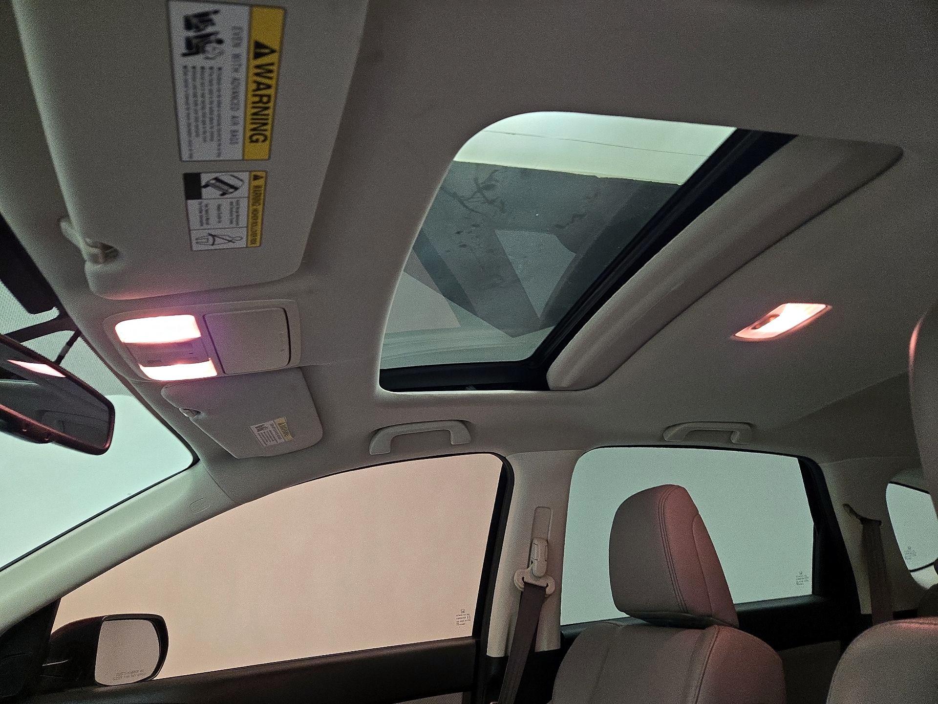 Thumbnail: 2015 Honda CR-V - 18