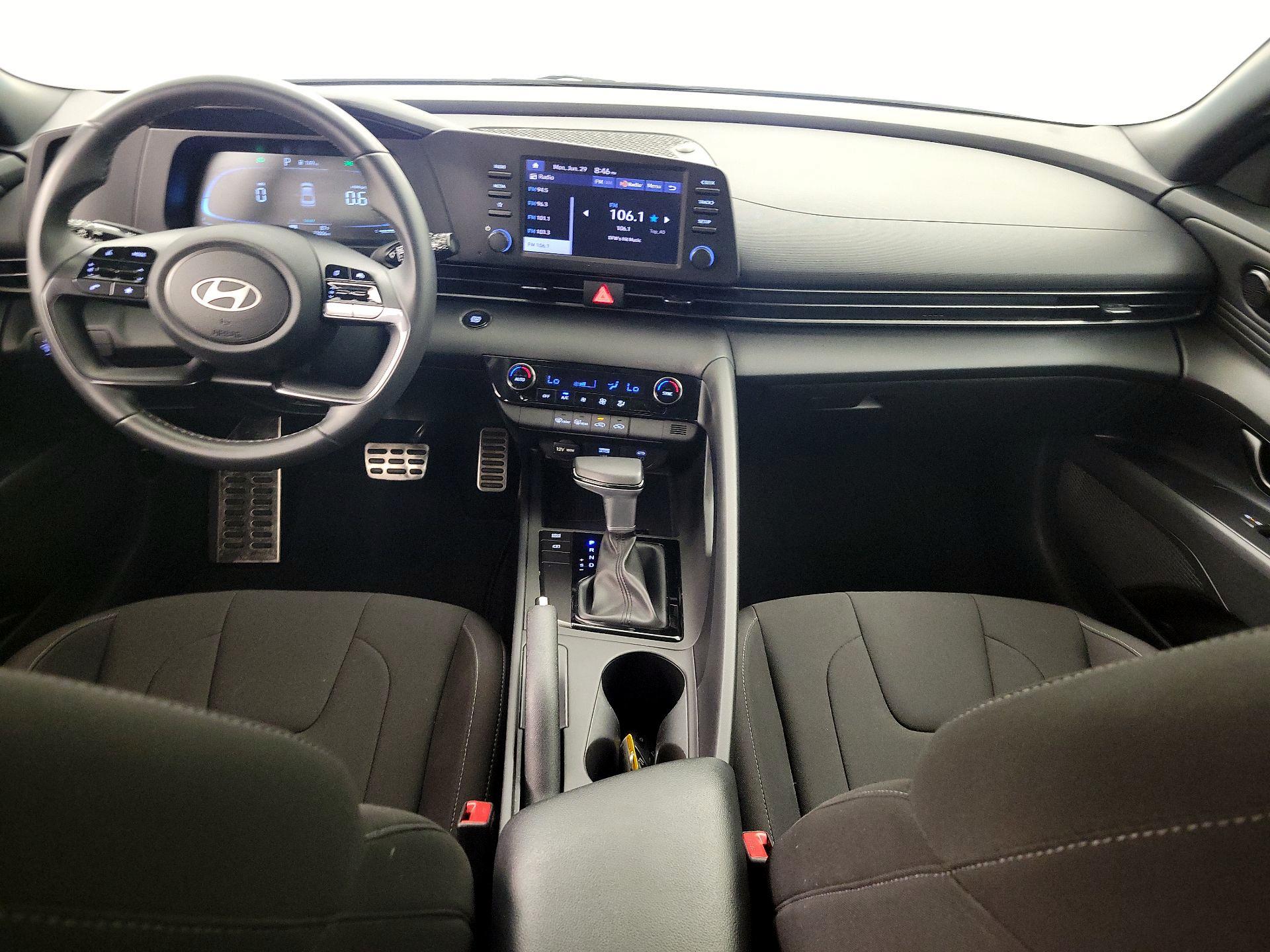 Thumbnail: 2025 Hyundai Elantra - 9