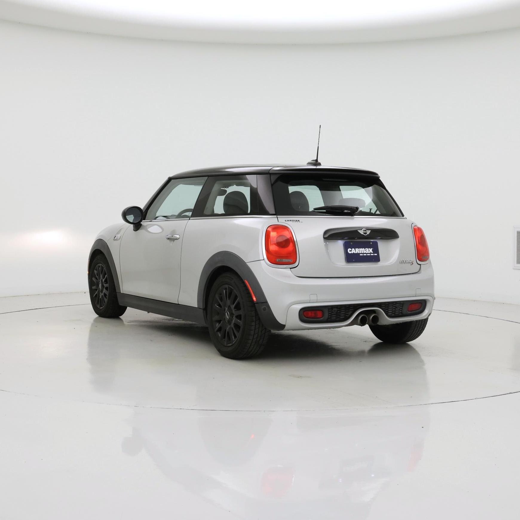Thumbnail: 2015 MINI Cooper Hardtop - 2