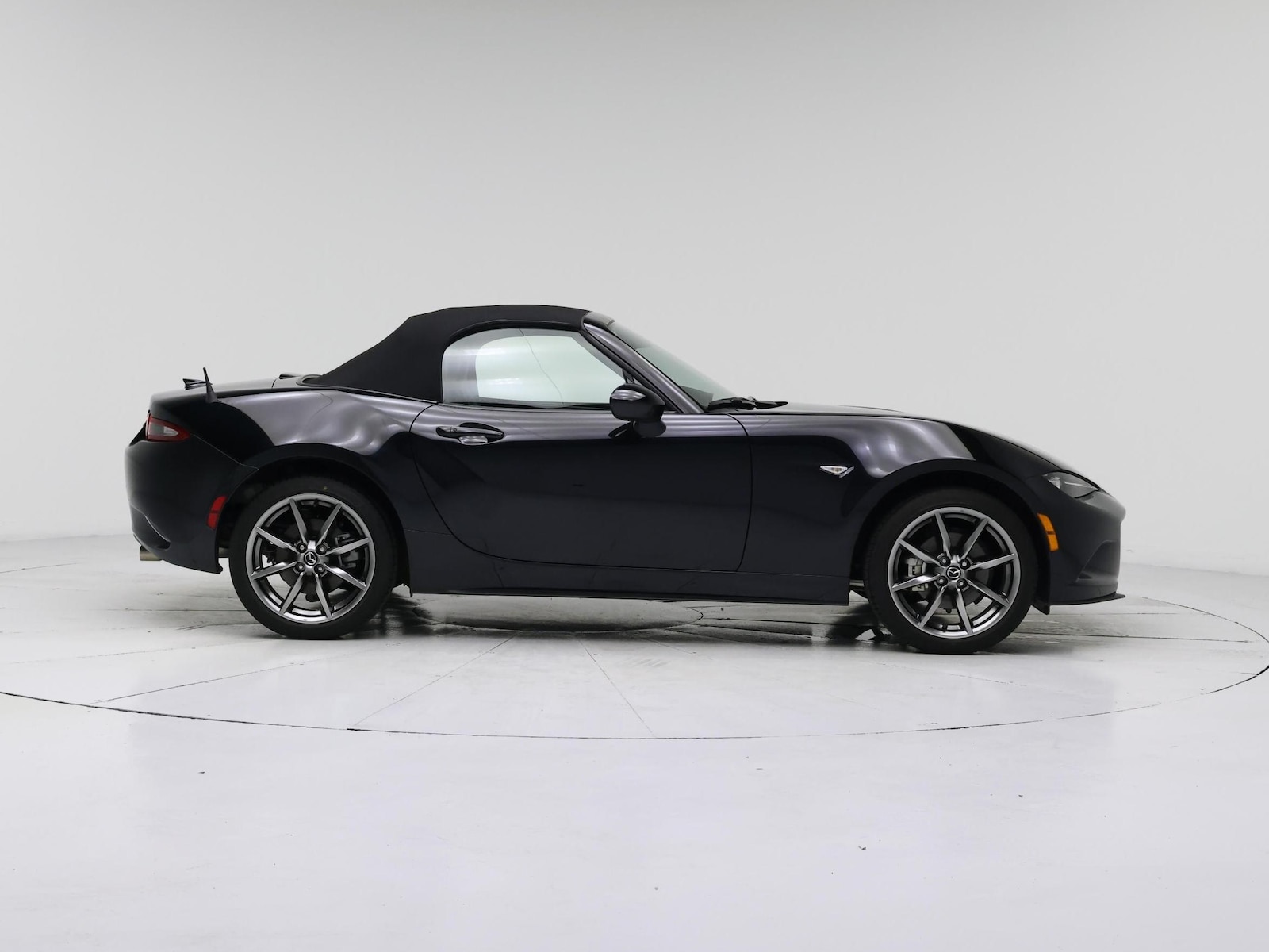2021 Mazda MX-5 Miata Grand Touring - Photo 8