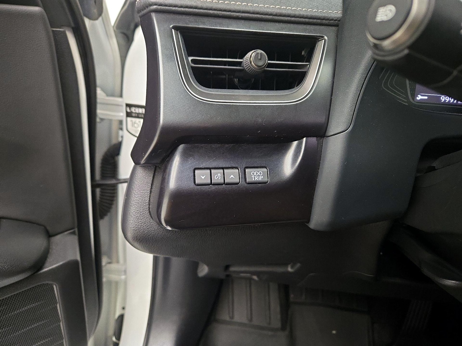 2023 Lexus UX Hybrid 250h Premium - Photo 14