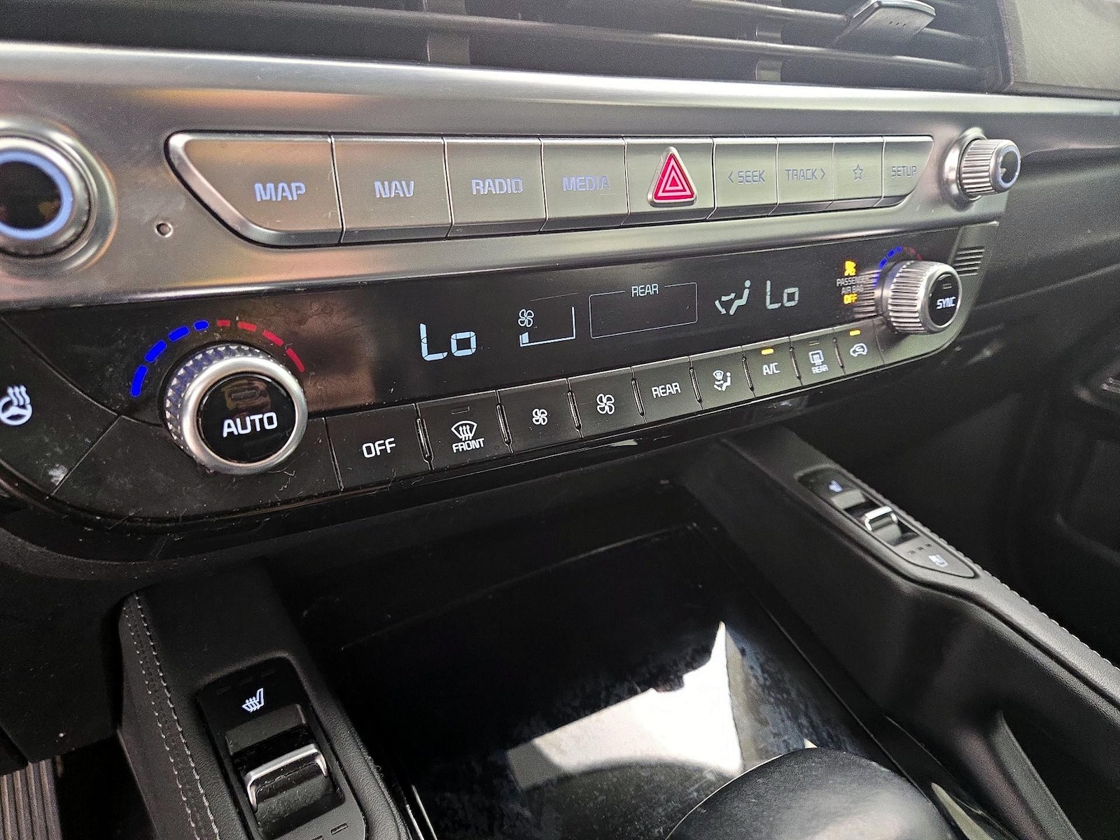 2021 Kia Telluride EX - Photo 18