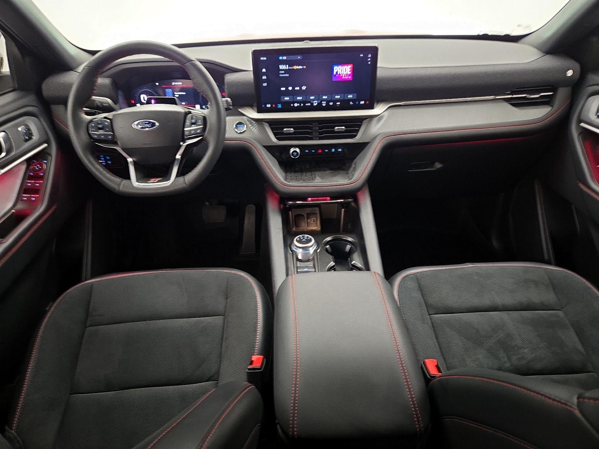 Thumbnail: 2025 Ford Explorer - 9