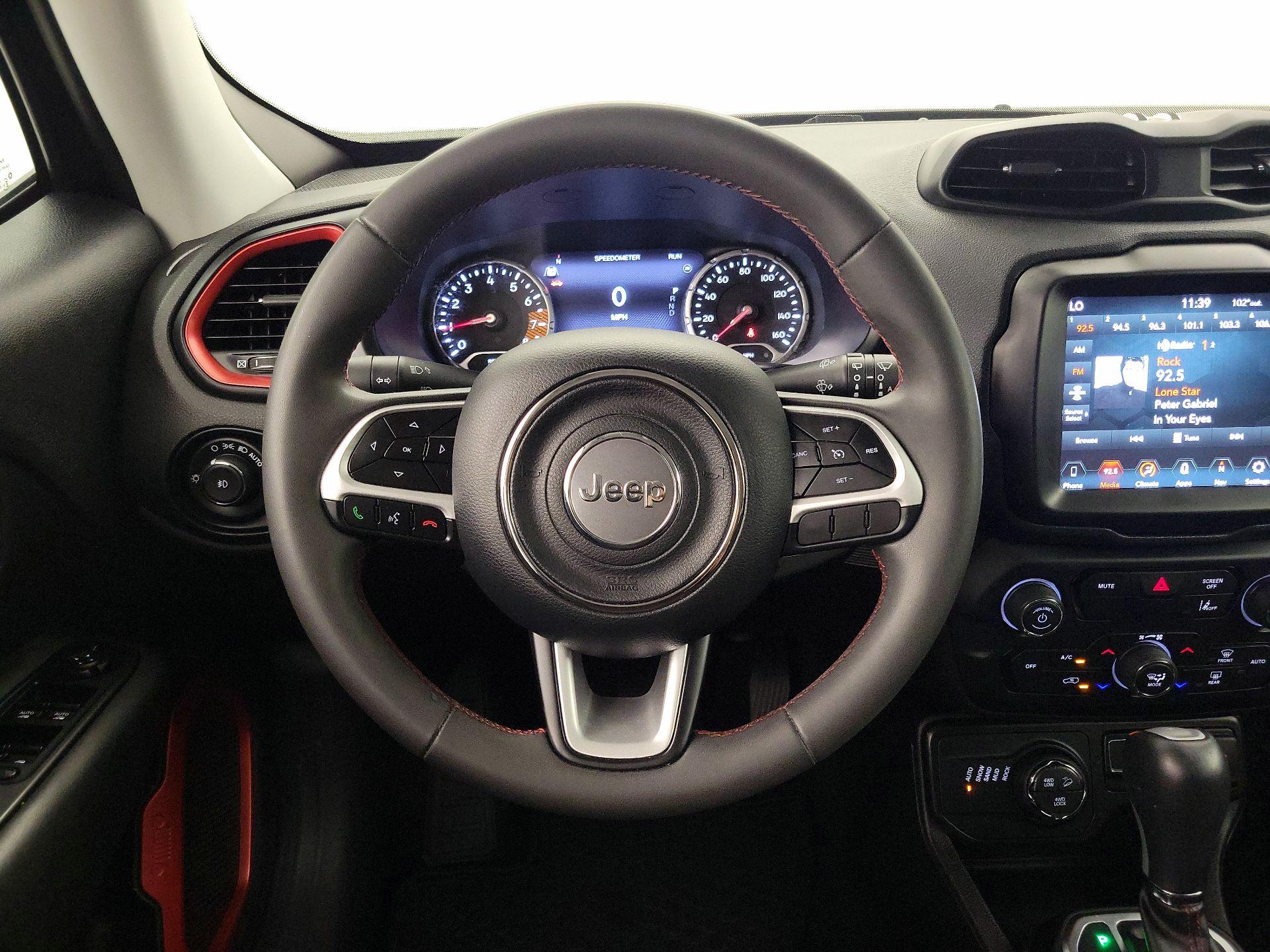 Thumbnail: 2023 Jeep Renegade - 10