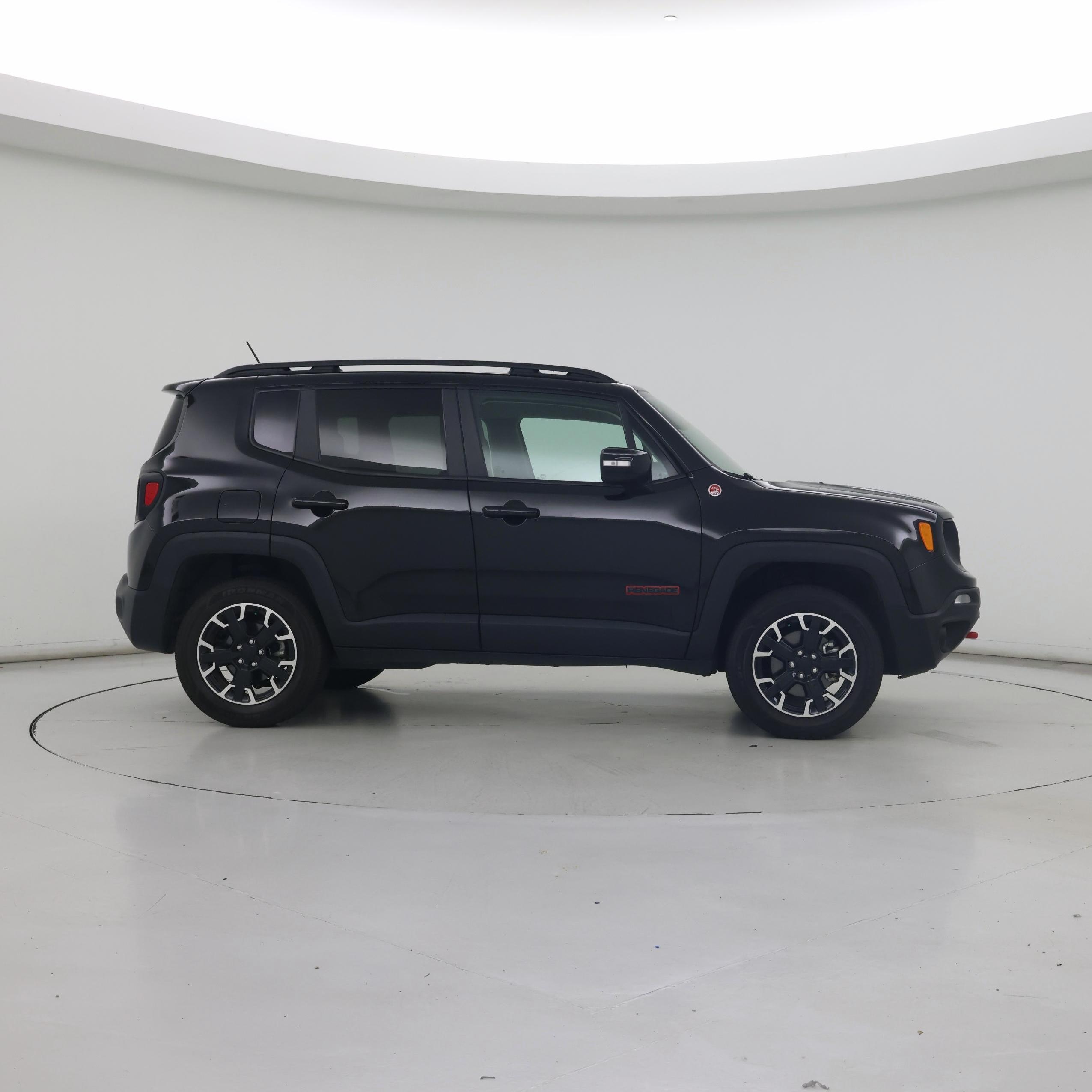 Thumbnail: 2023 Jeep Renegade - 7