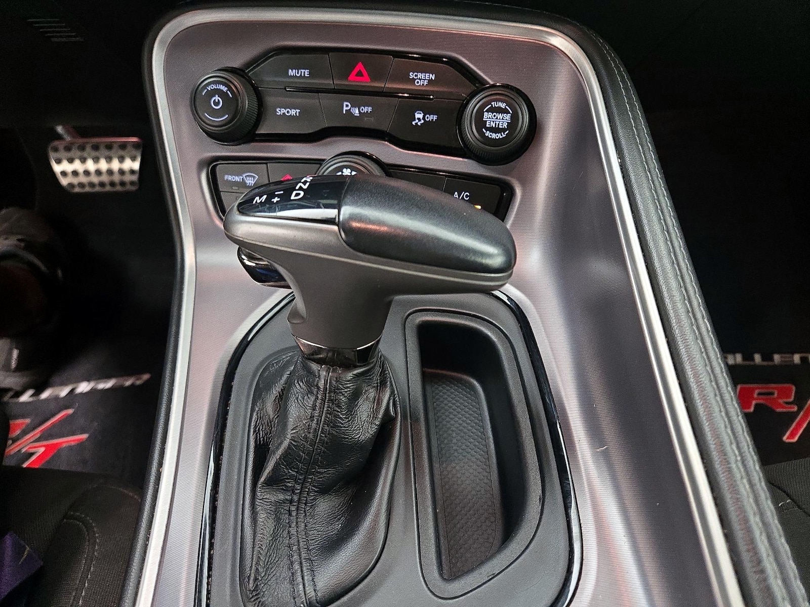 2021 Dodge Challenger R/T - Photo 18