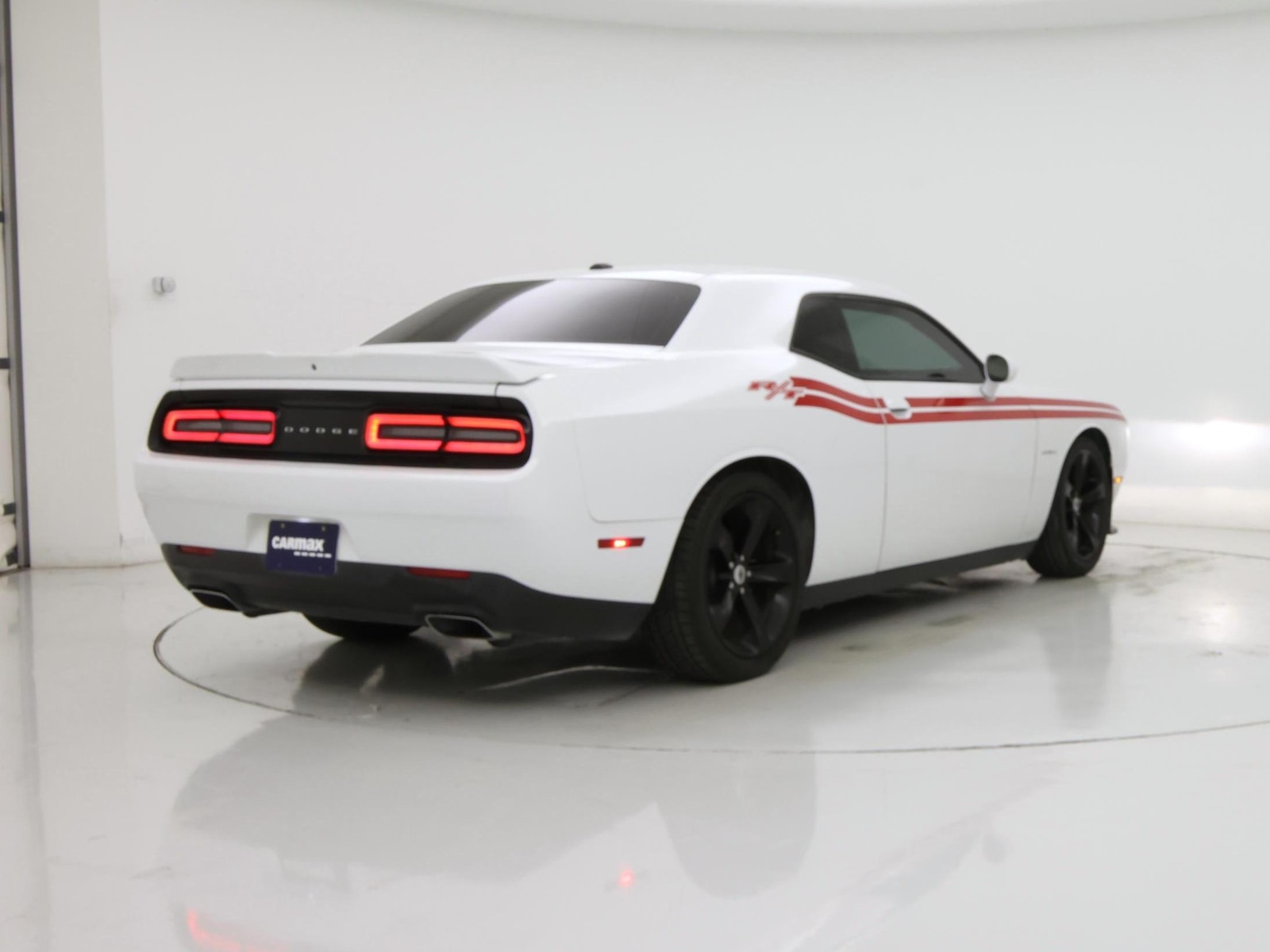 2021 Dodge Challenger R/T - Photo 9