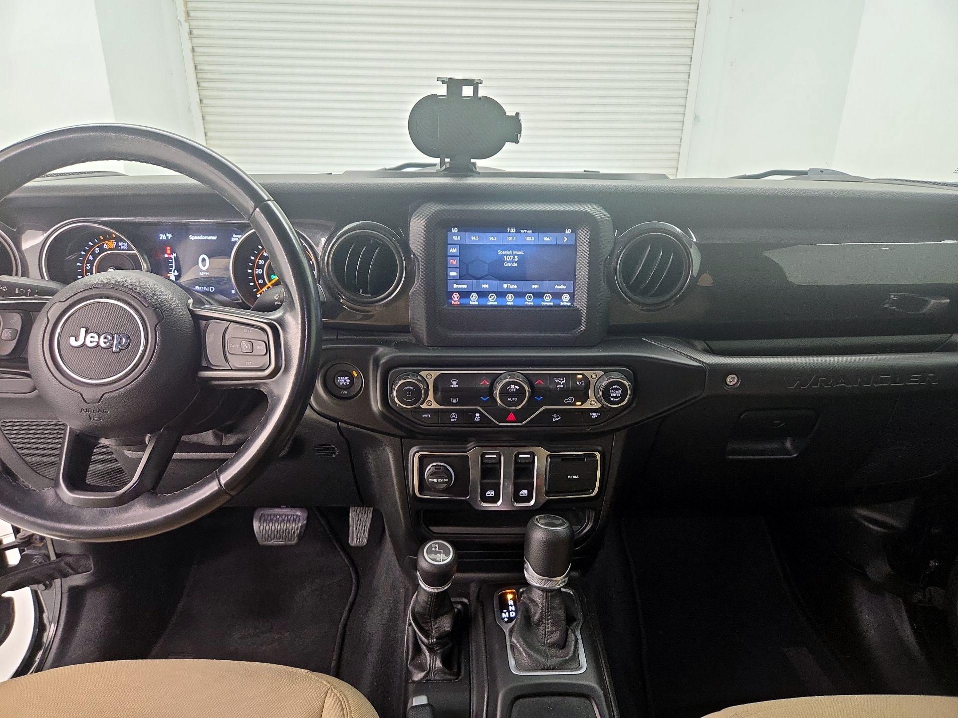 Thumbnail: 2020 Jeep Wrangler - 9