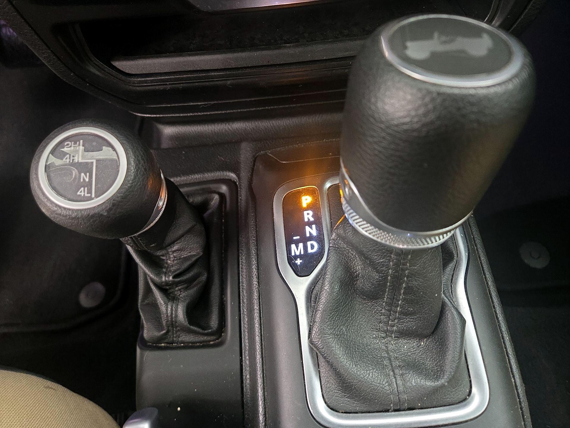 Thumbnail: 2020 Jeep Wrangler - 17