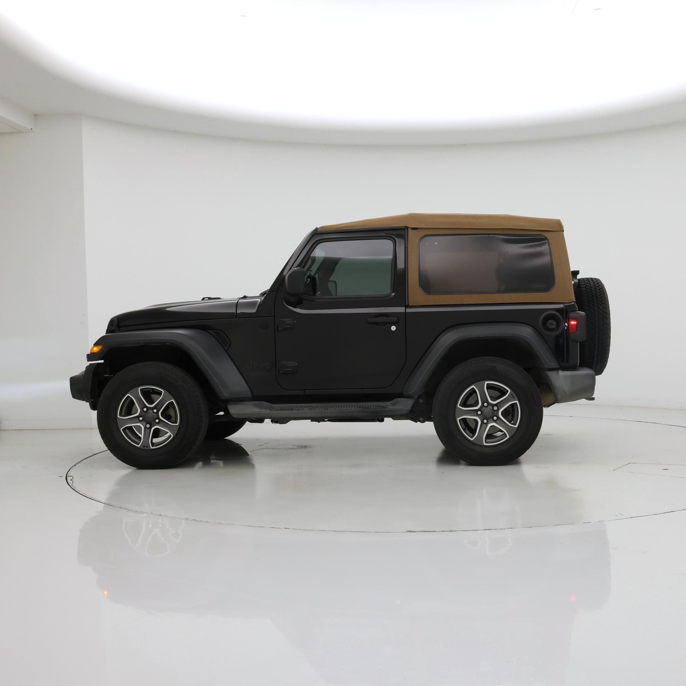 Thumbnail: 2020 Jeep Wrangler - 3