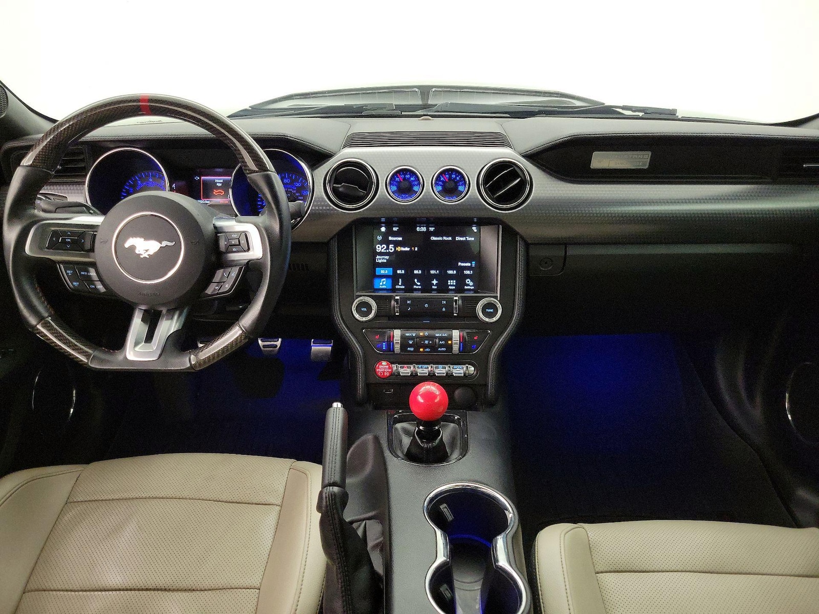 2016 Ford Mustang GT Premium - Photo 10