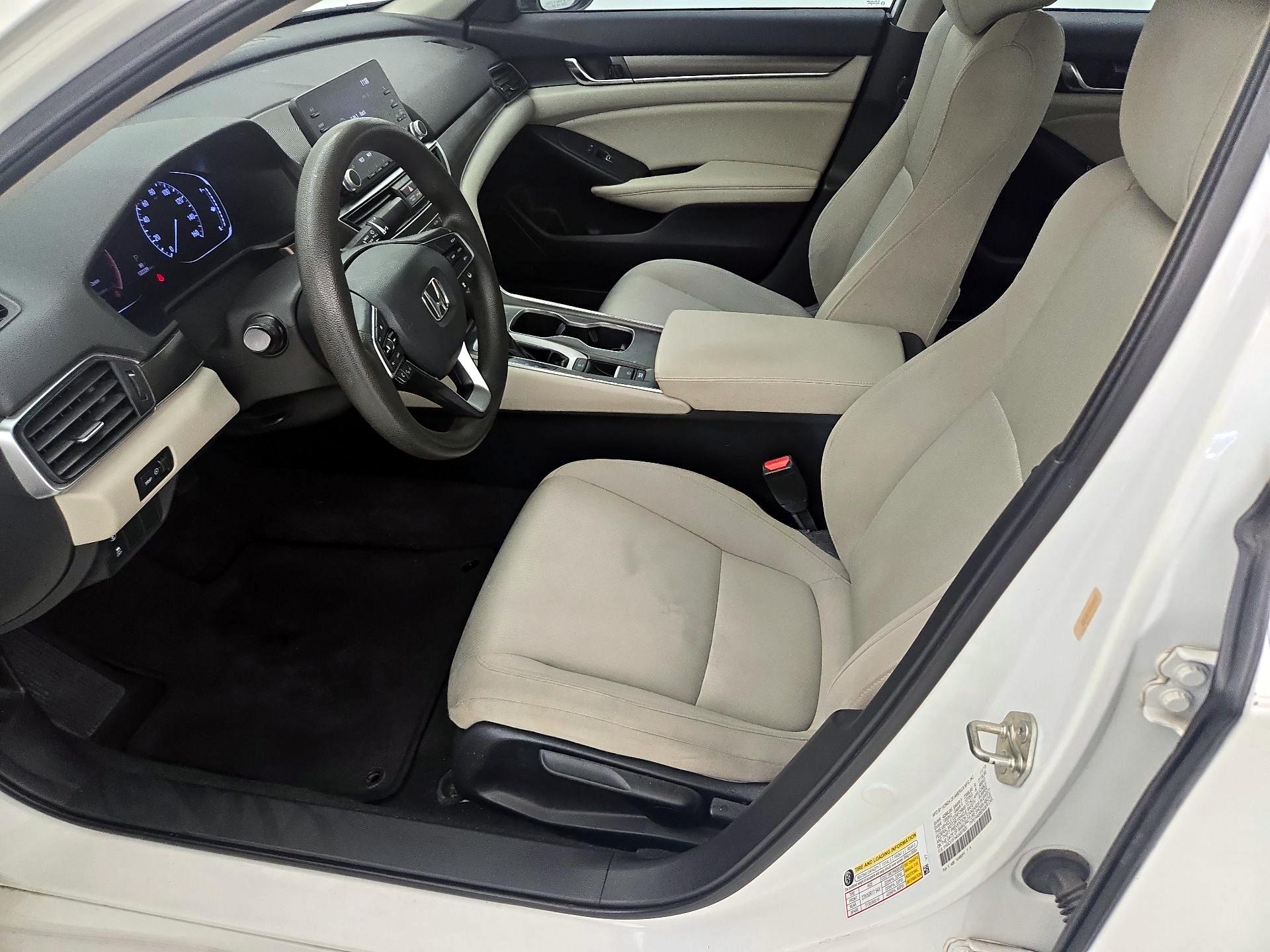 Thumbnail: 2019 Honda Accord - 9