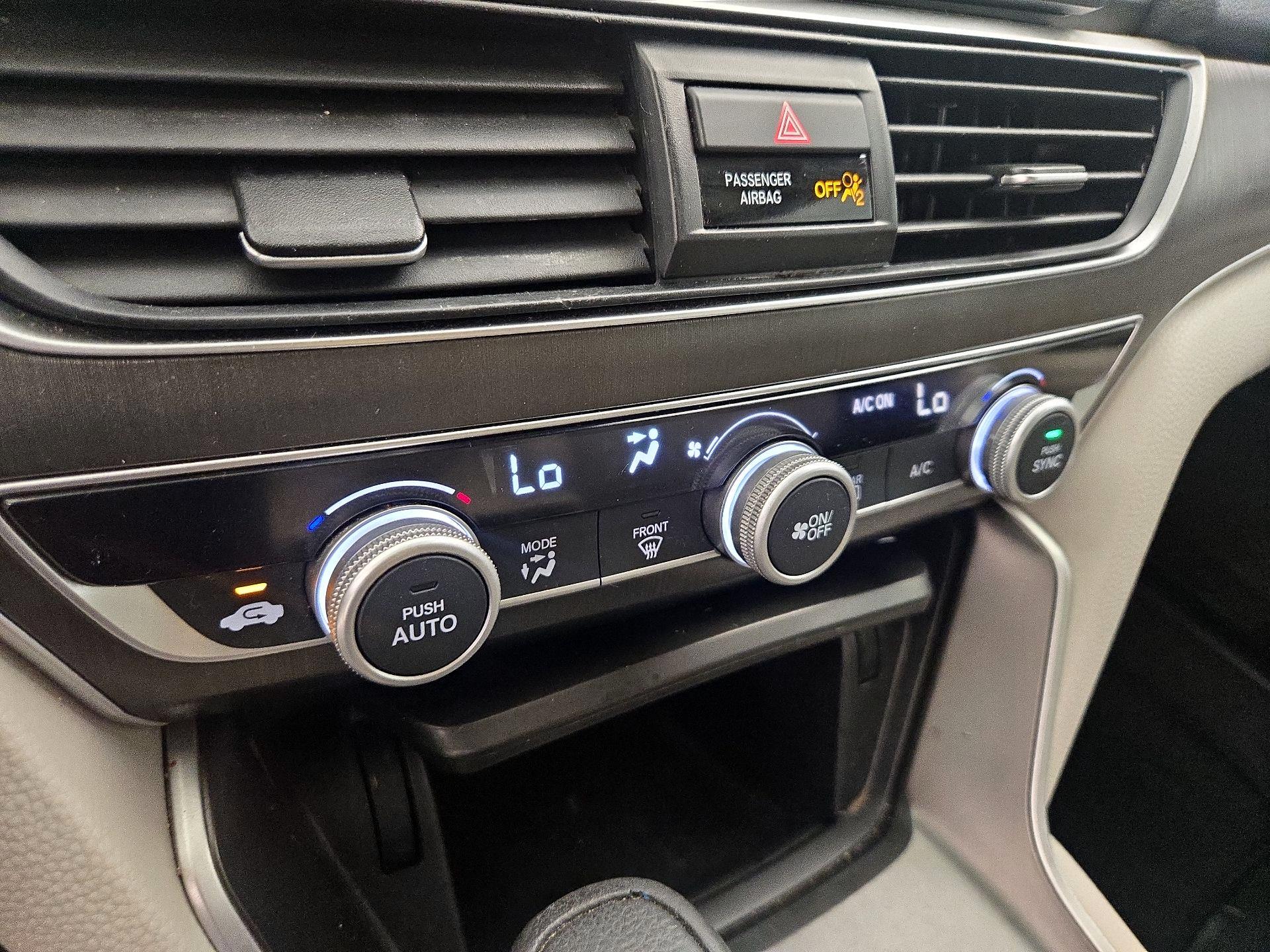 Thumbnail: 2019 Honda Accord - 14