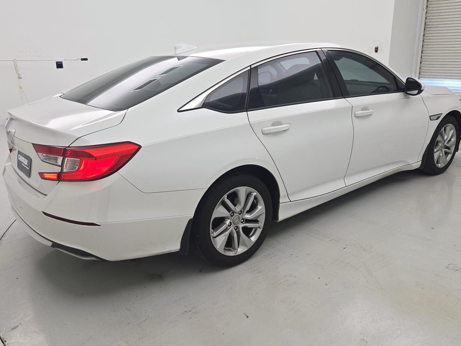 Thumbnail: 2019 Honda Accord - 5