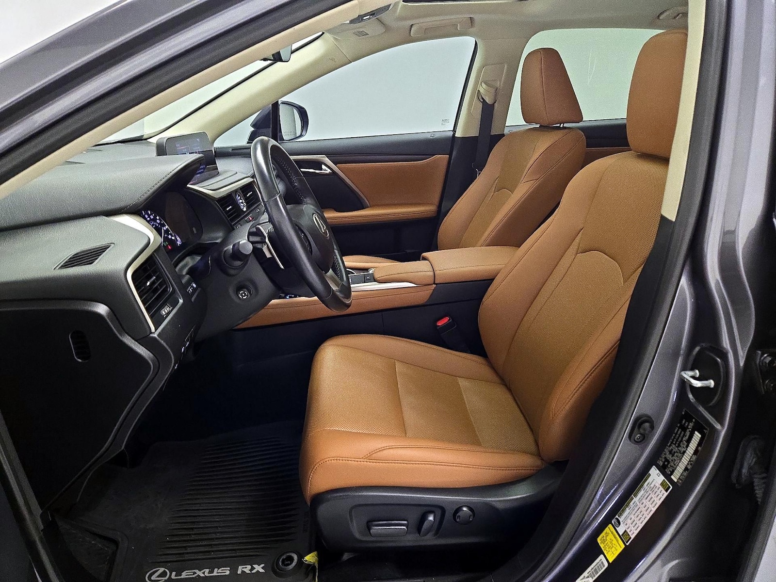 2021 Lexus RX 350 - Photo 12