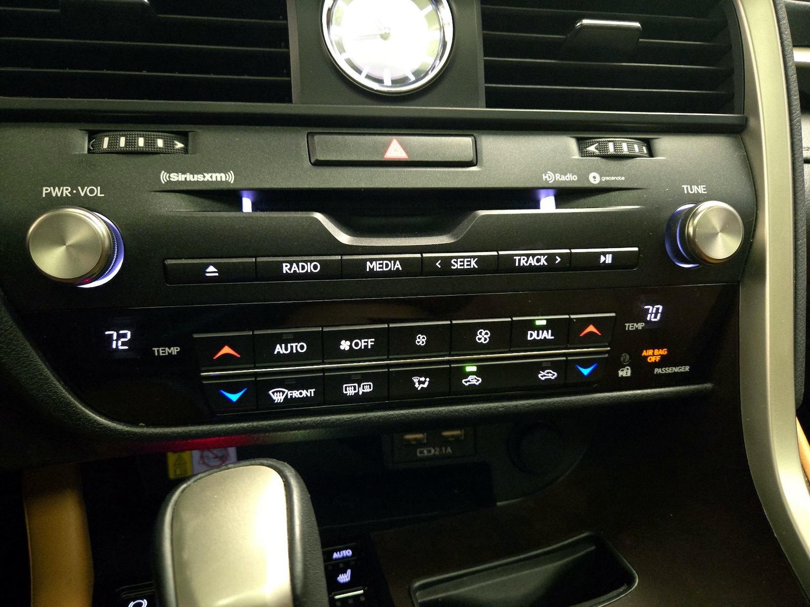 2021 Lexus RX 350 - Photo 17
