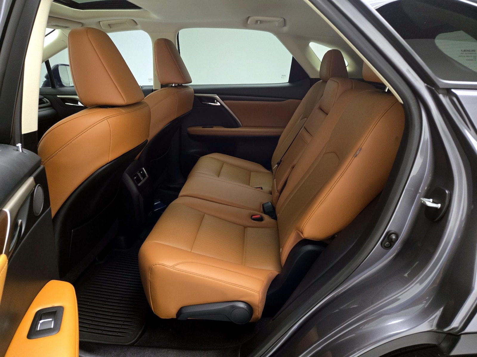 2021 Lexus RX 350 - Photo 21