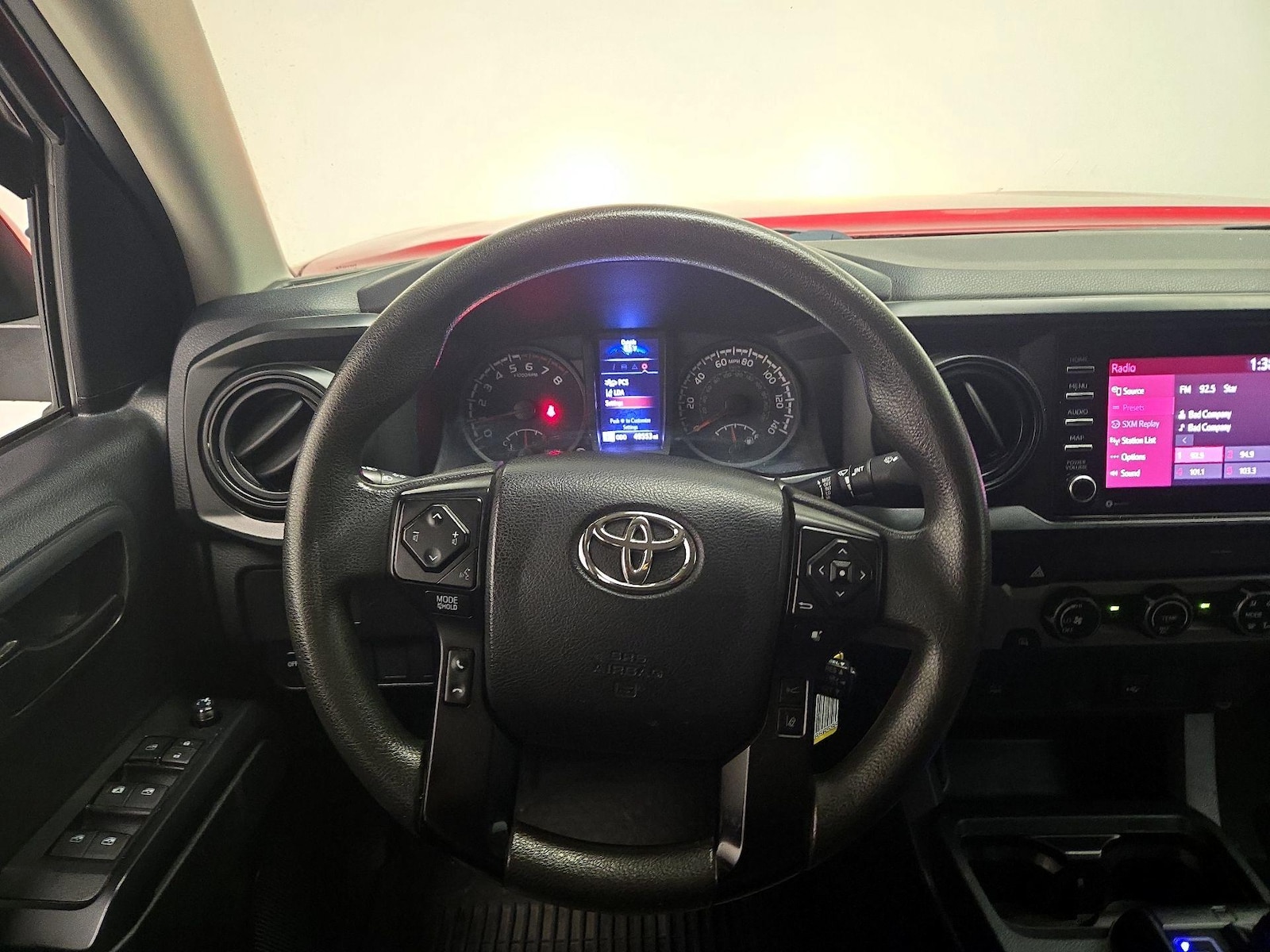 2020 Toyota Tacoma SR - Photo 11