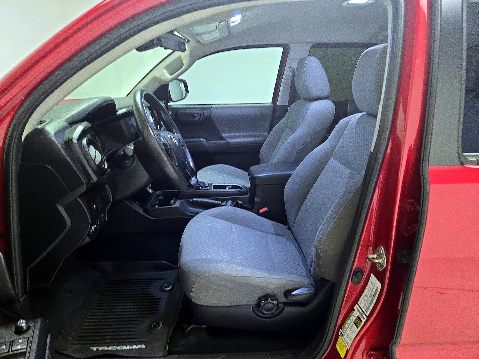 2020 Toyota Tacoma SR - Photo 12
