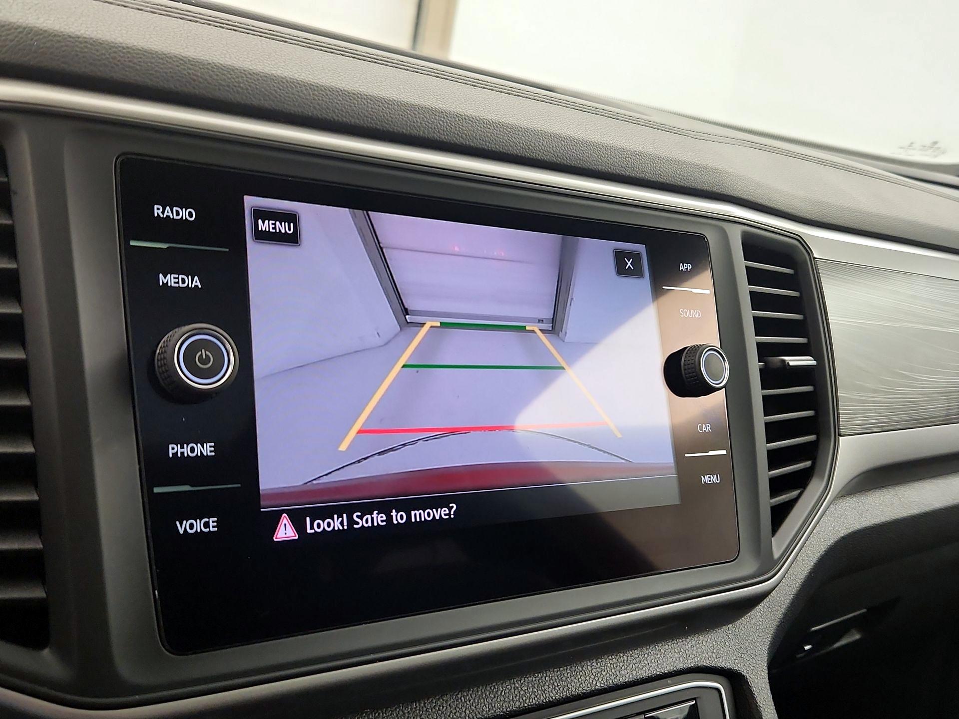 Thumbnail: 2020 Volkswagen Atlas - 14