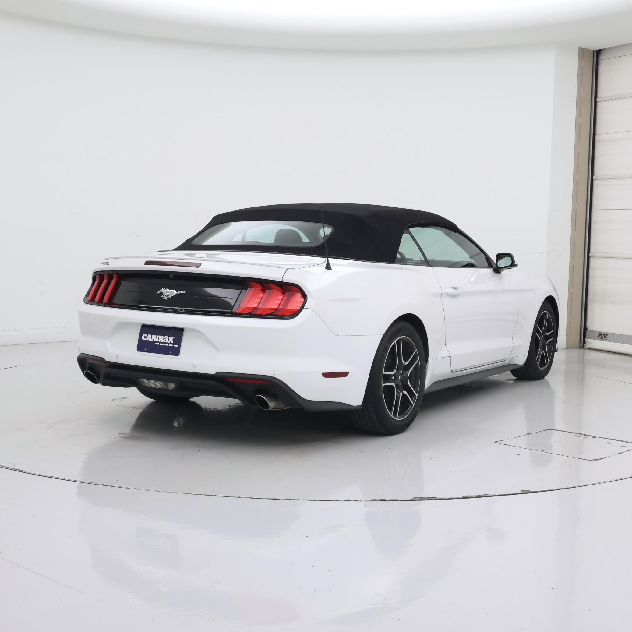 Thumbnail: 2021 Ford Mustang - 8