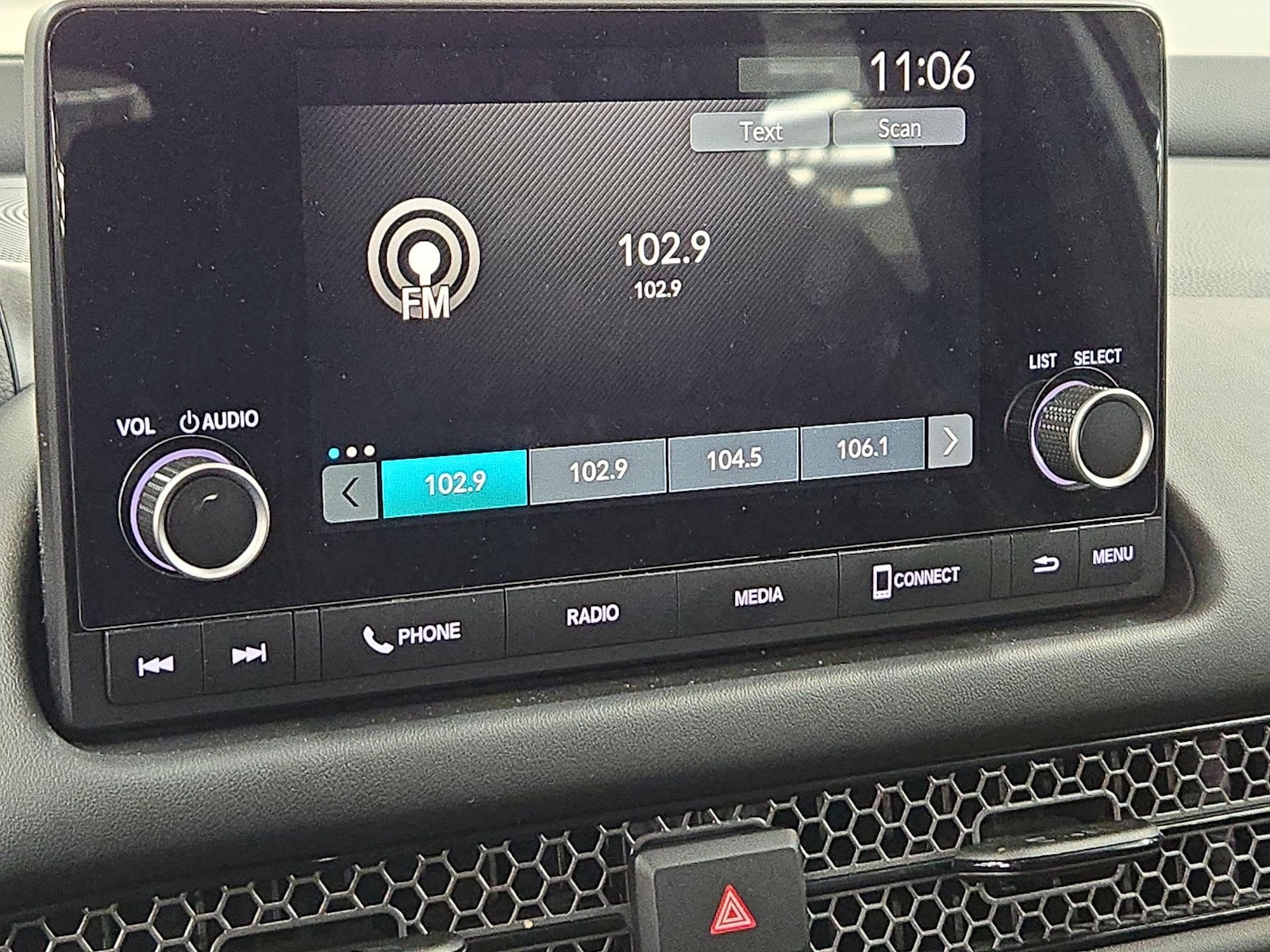 2023 Honda HR-V Sport - Photo 16