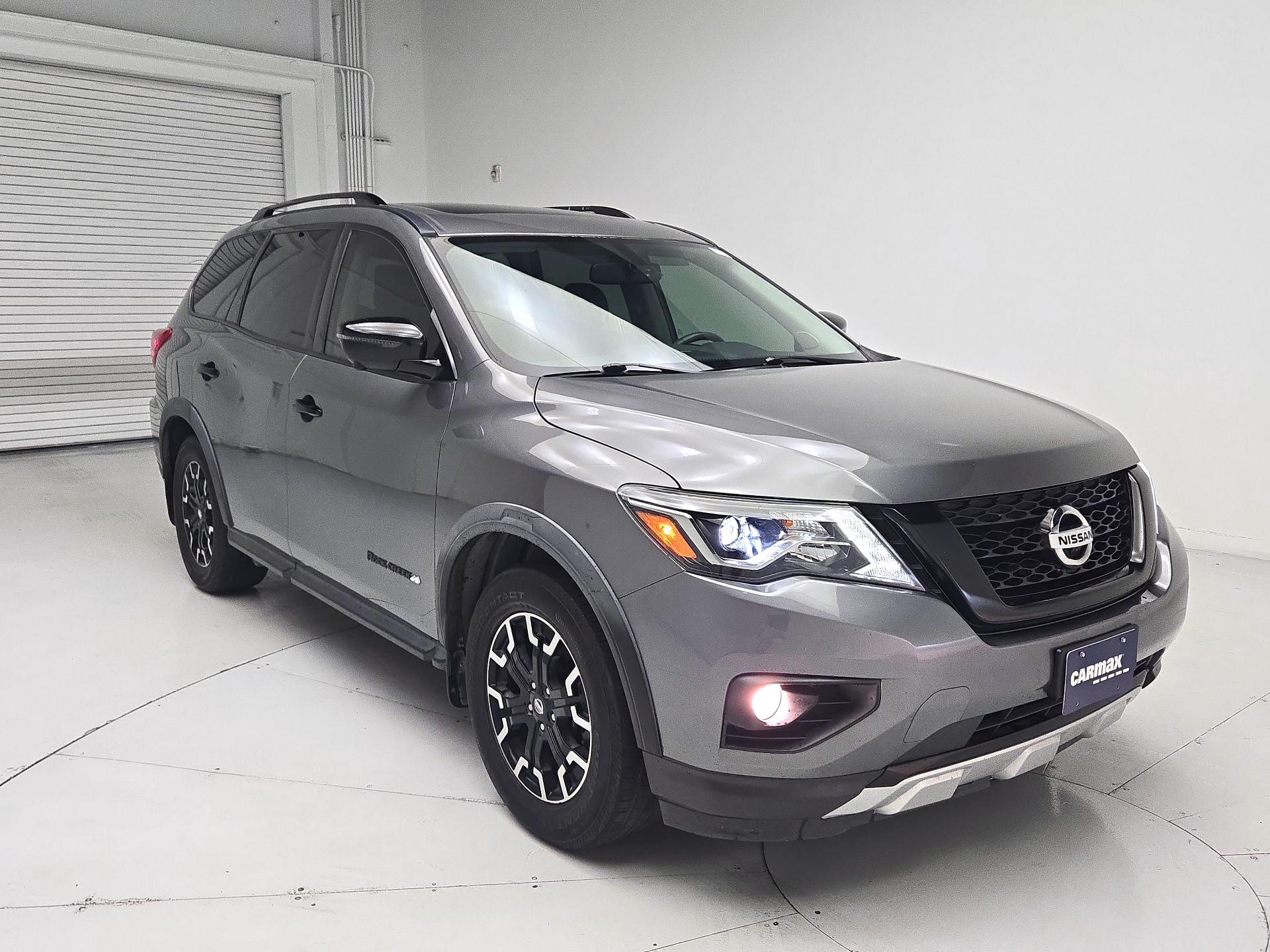 Thumbnail: 2020 Nissan Pathfinder - 1