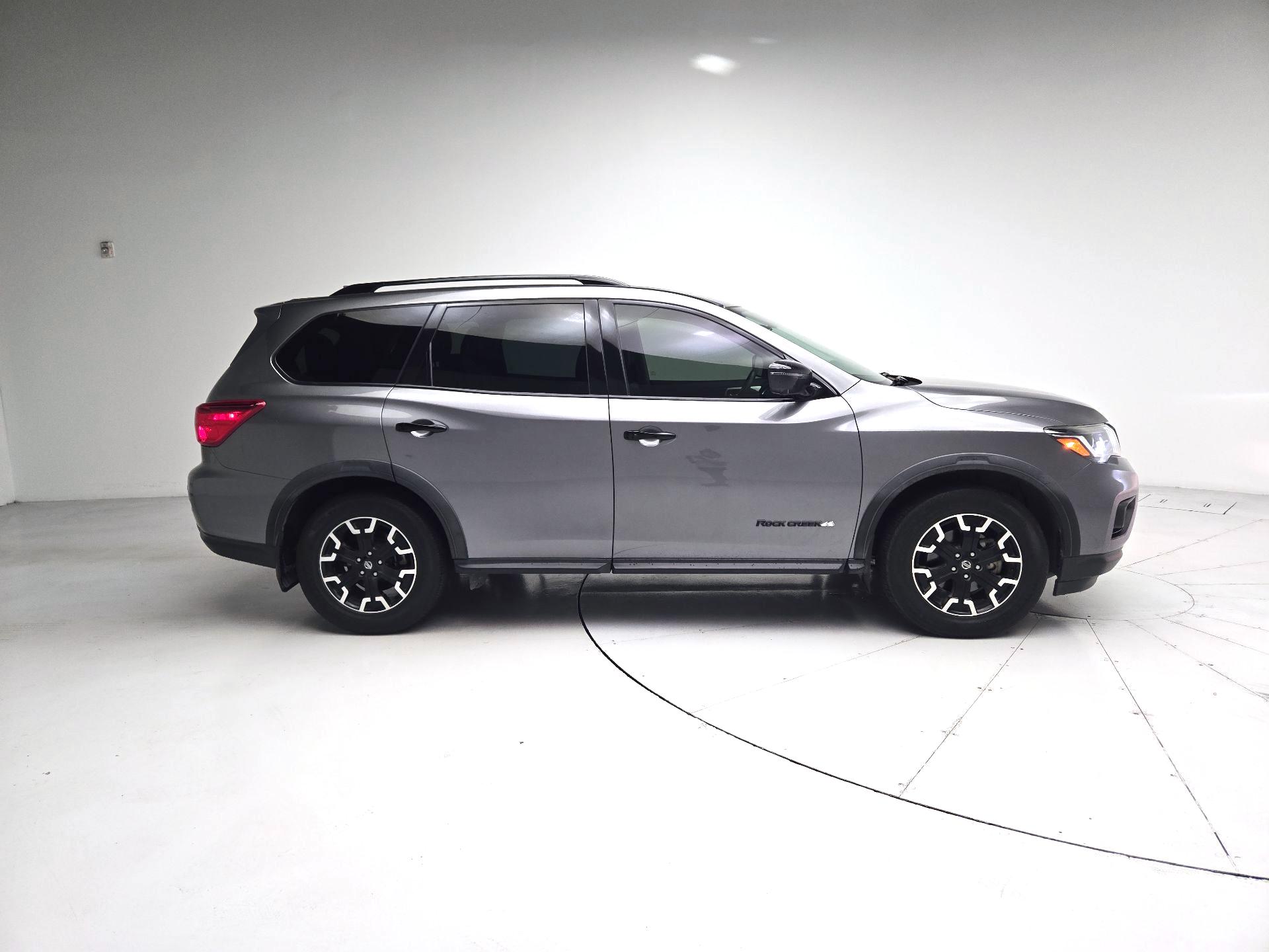 Thumbnail: 2020 Nissan Pathfinder - 4