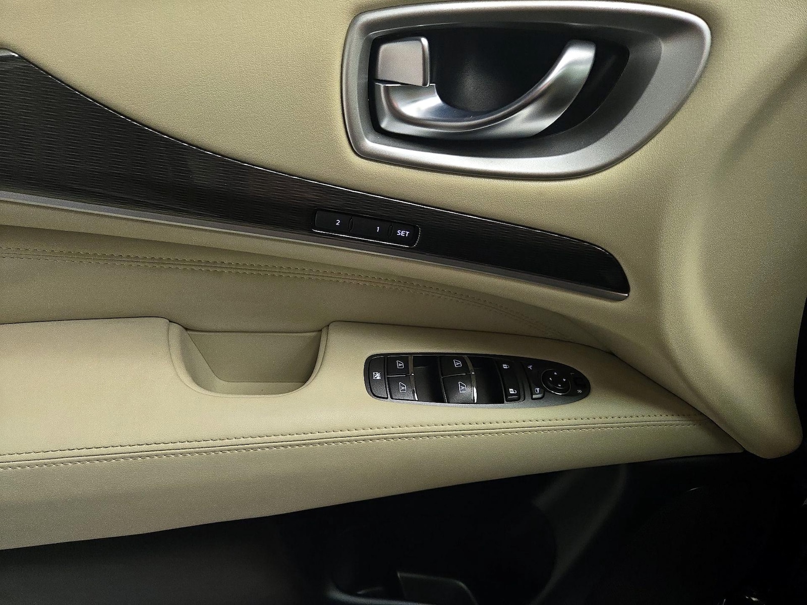 2020 INFINITI QX60 LUXE - Photo 11