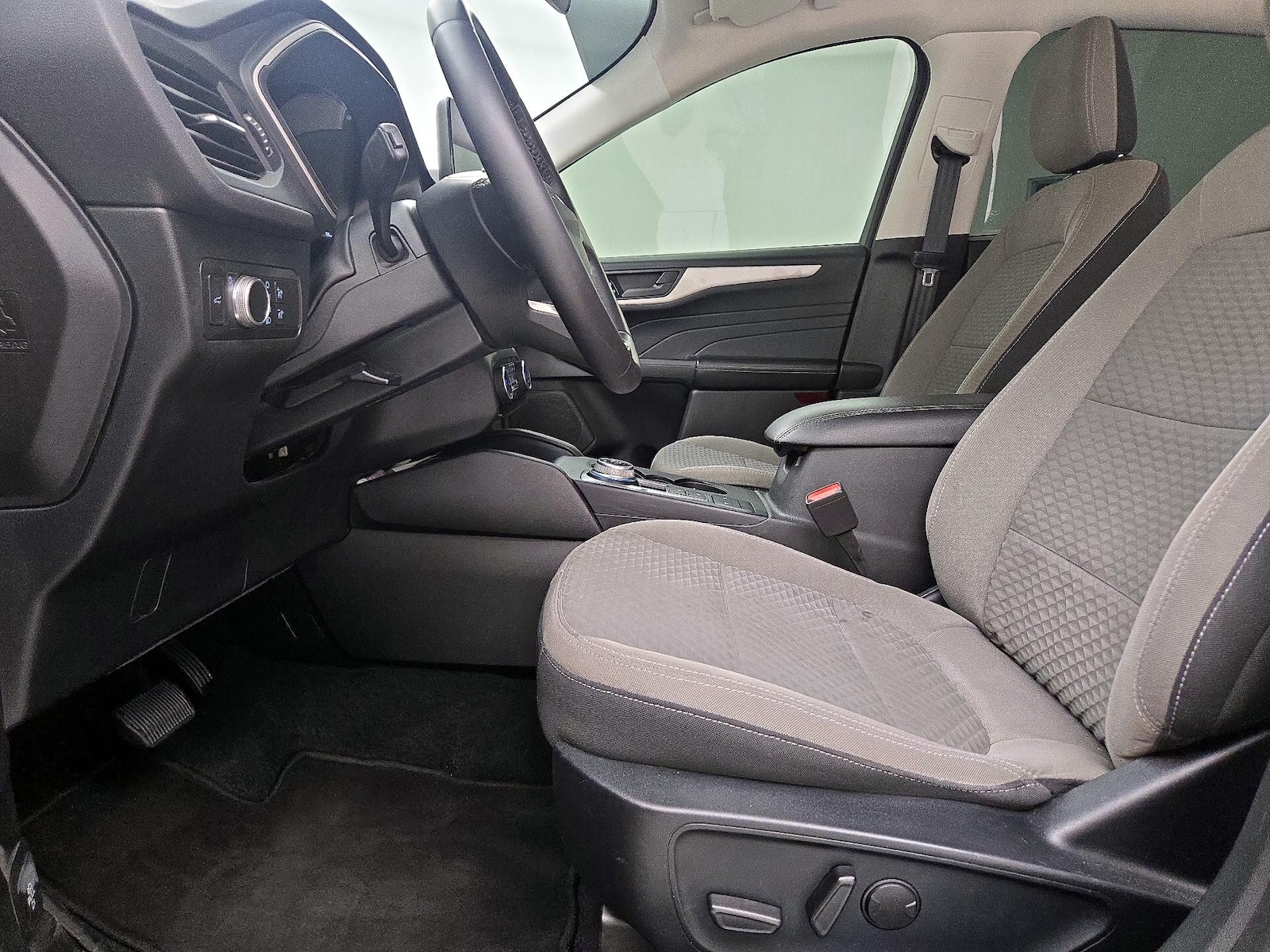2022 Ford Escape SE - Photo 12