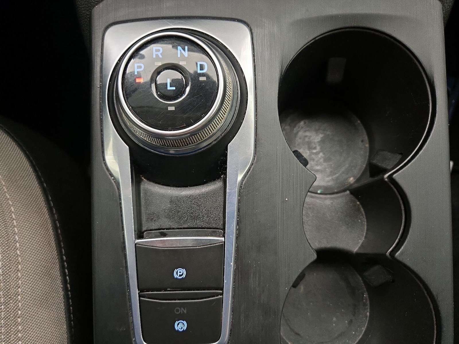 2022 Ford Escape SE - Photo 19