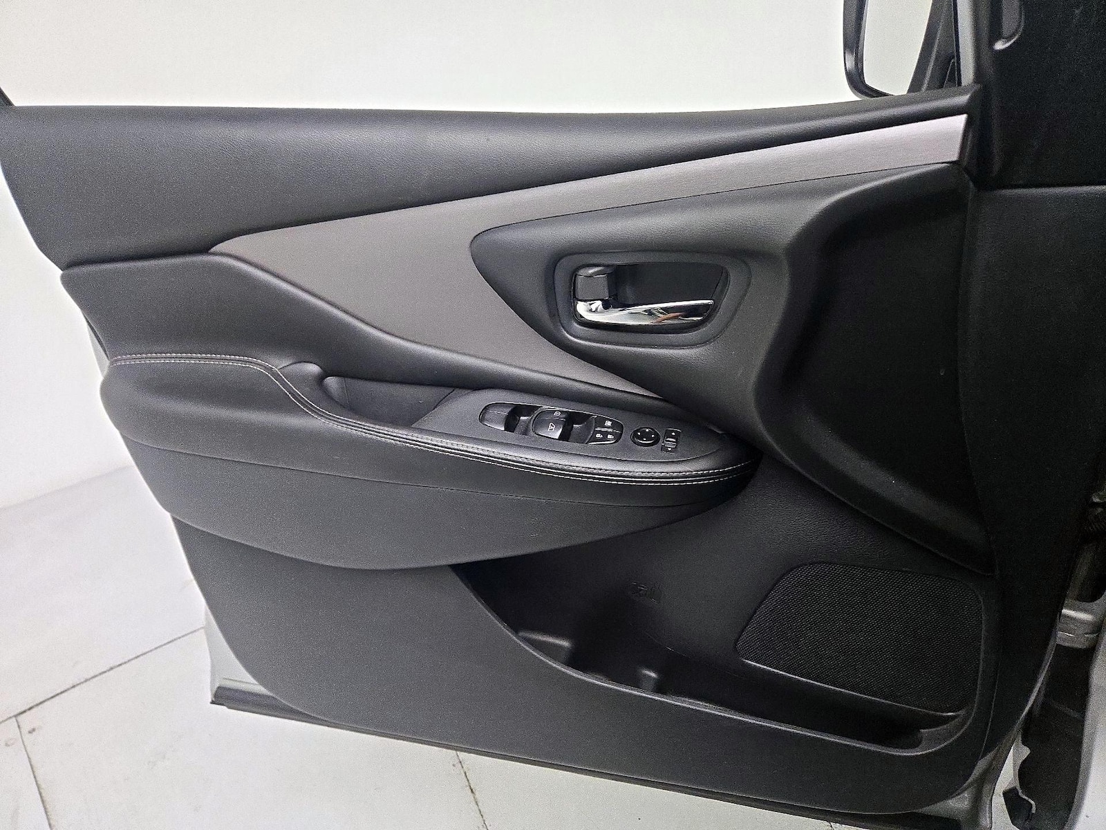 2023 Nissan Murano SV - Photo 13