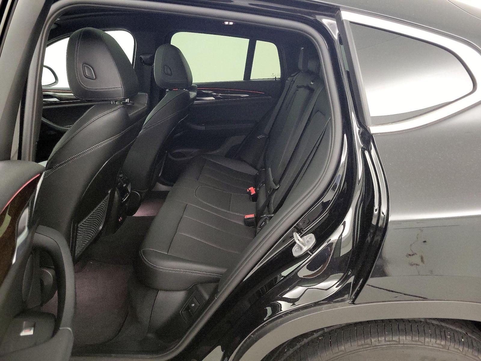 2024 BMW X4 30i - Photo 21