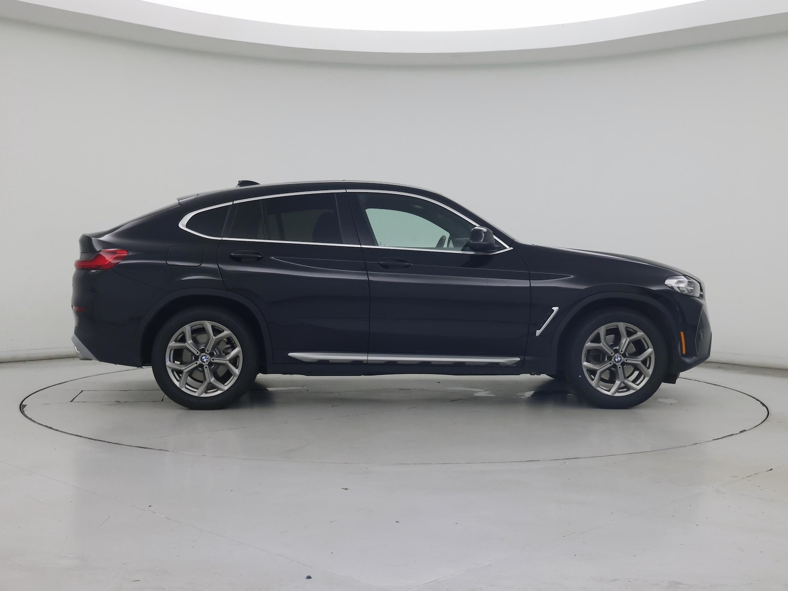 2024 BMW X4 30i - Photo 8