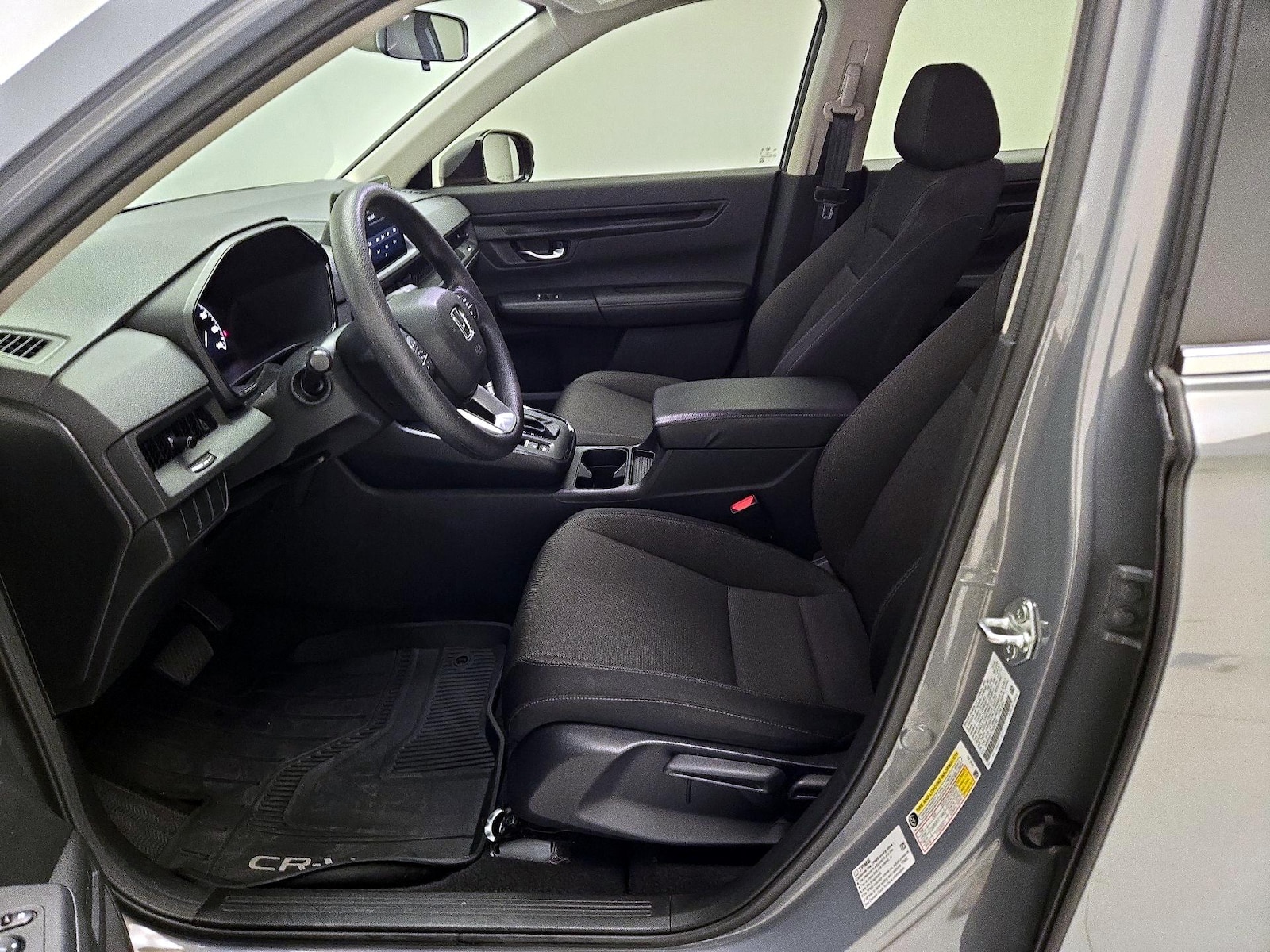 2026 Honda CR-V LX - Photo 12