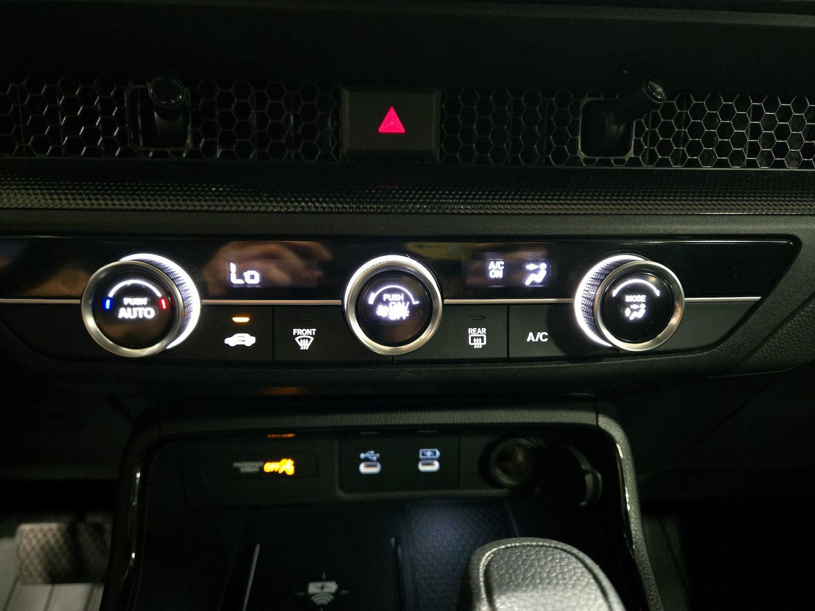 2026 Honda CR-V LX - Photo 16
