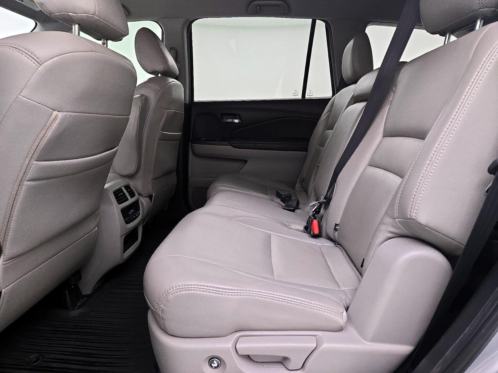 Rear Air Conditioning
