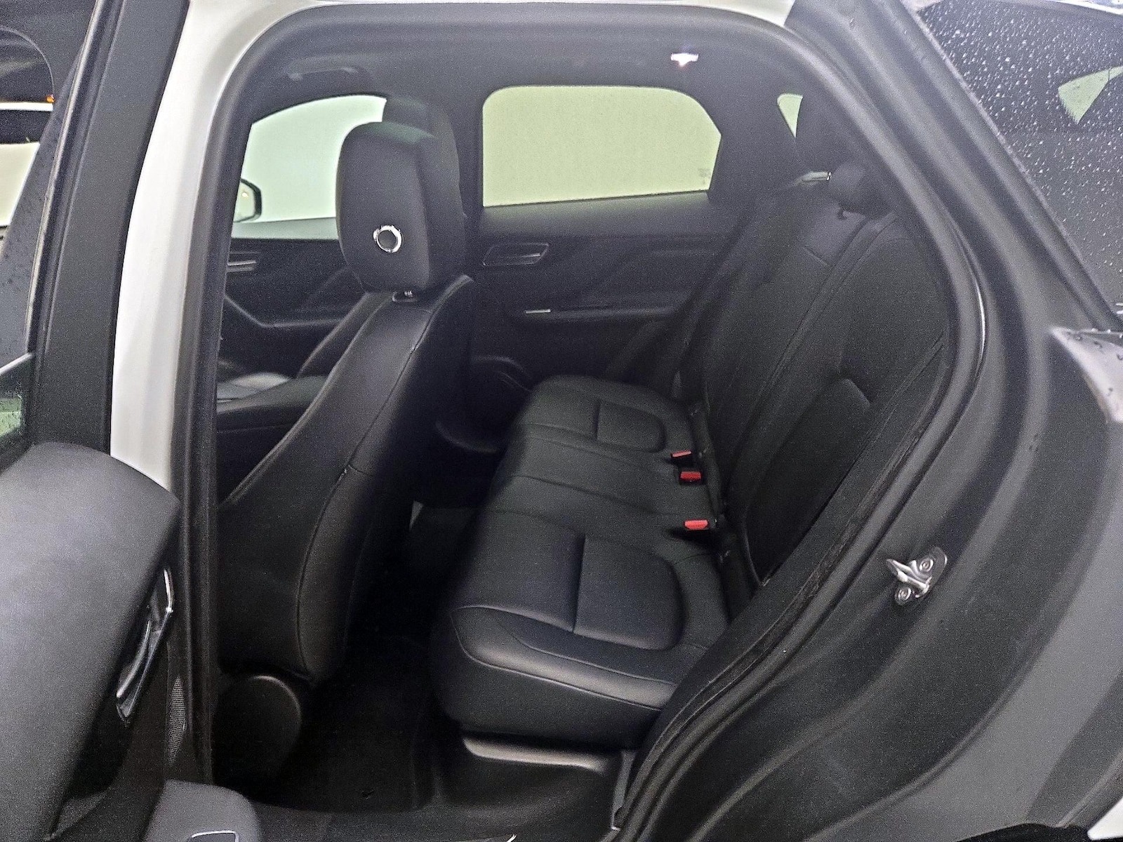 2020 Jaguar F-Pace Premium - Photo 22