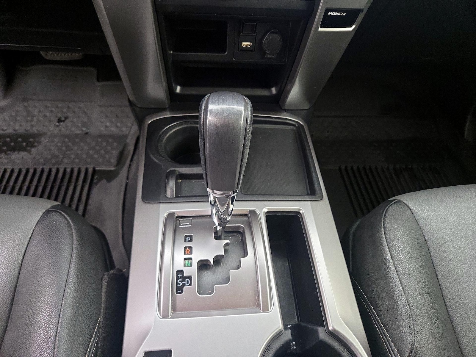 2021 Toyota 4Runner SR5 Premium - Photo 18