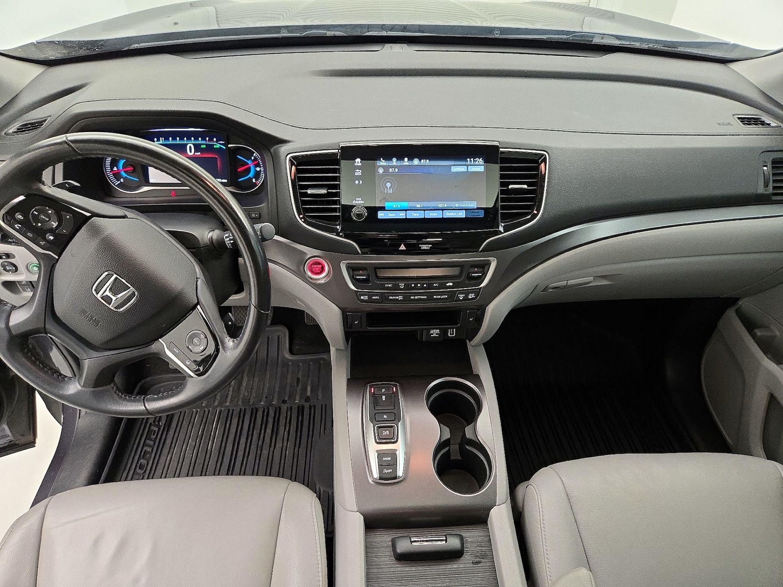 Apple CarPlay® & Android Auto™
