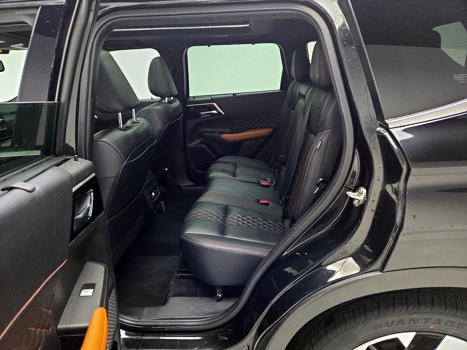 Rear Air Conditioning