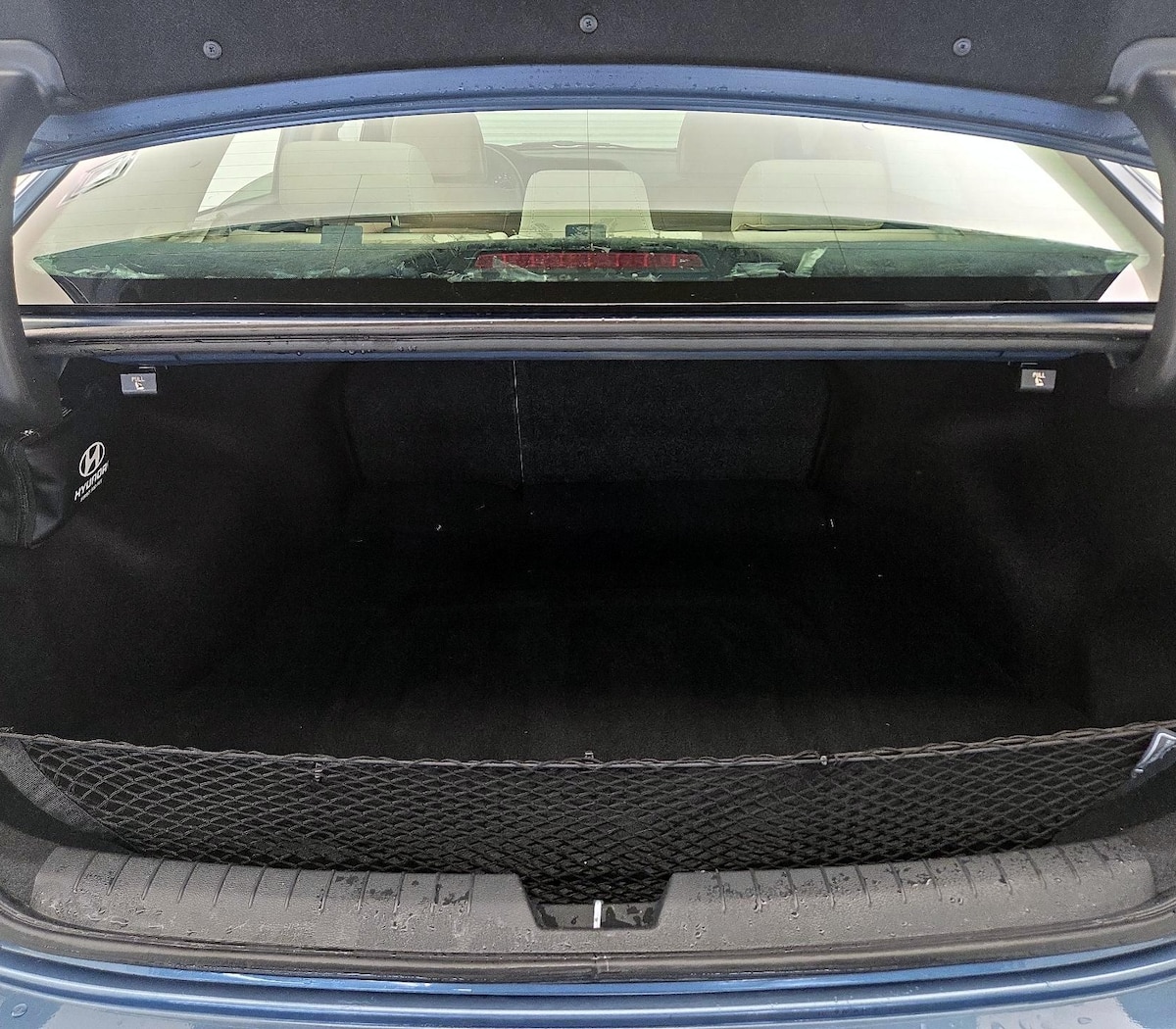 Trunk/Cargo (Seats Up)