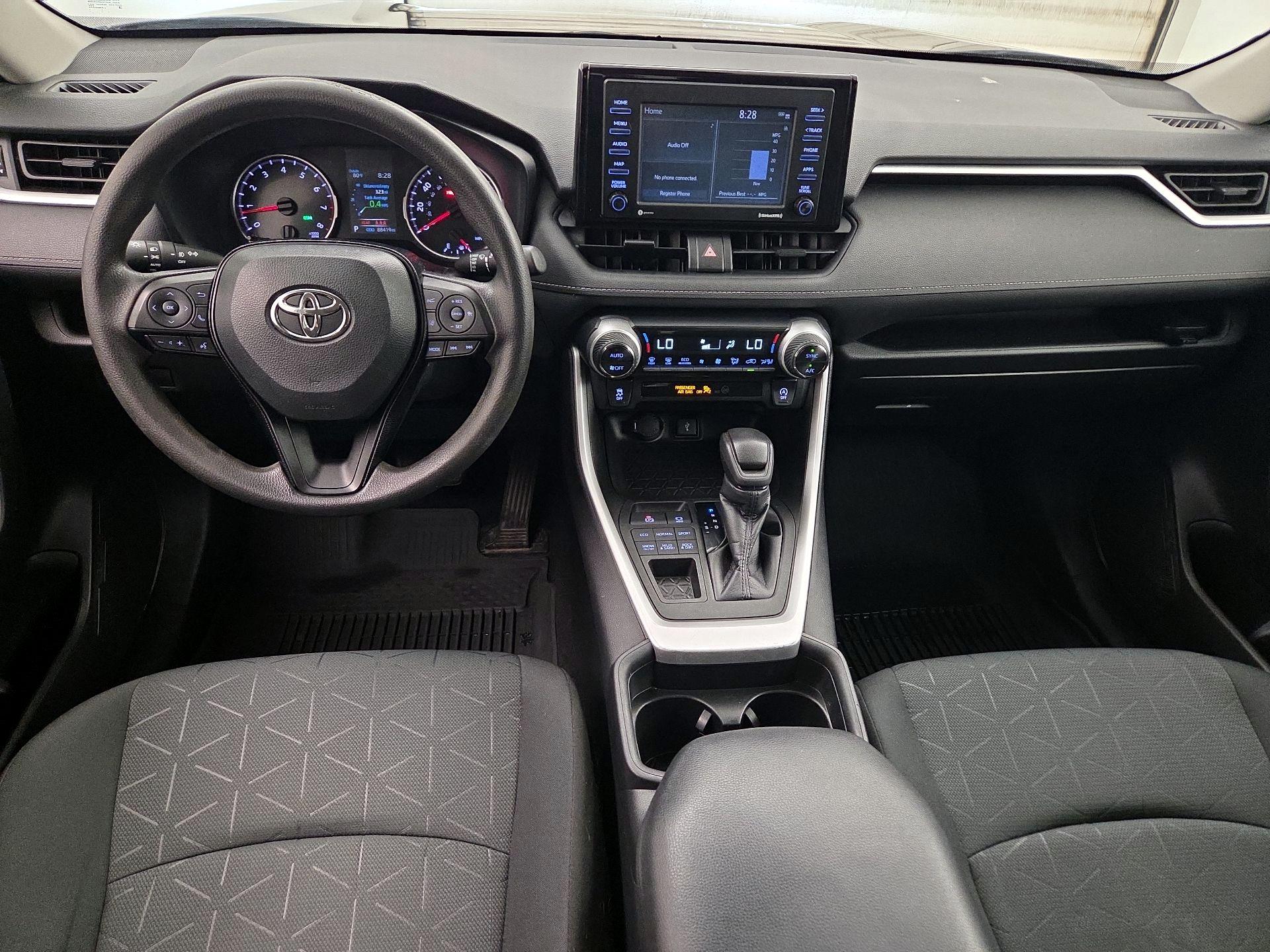 Thumbnail: 2021 Toyota RAV4 - 8